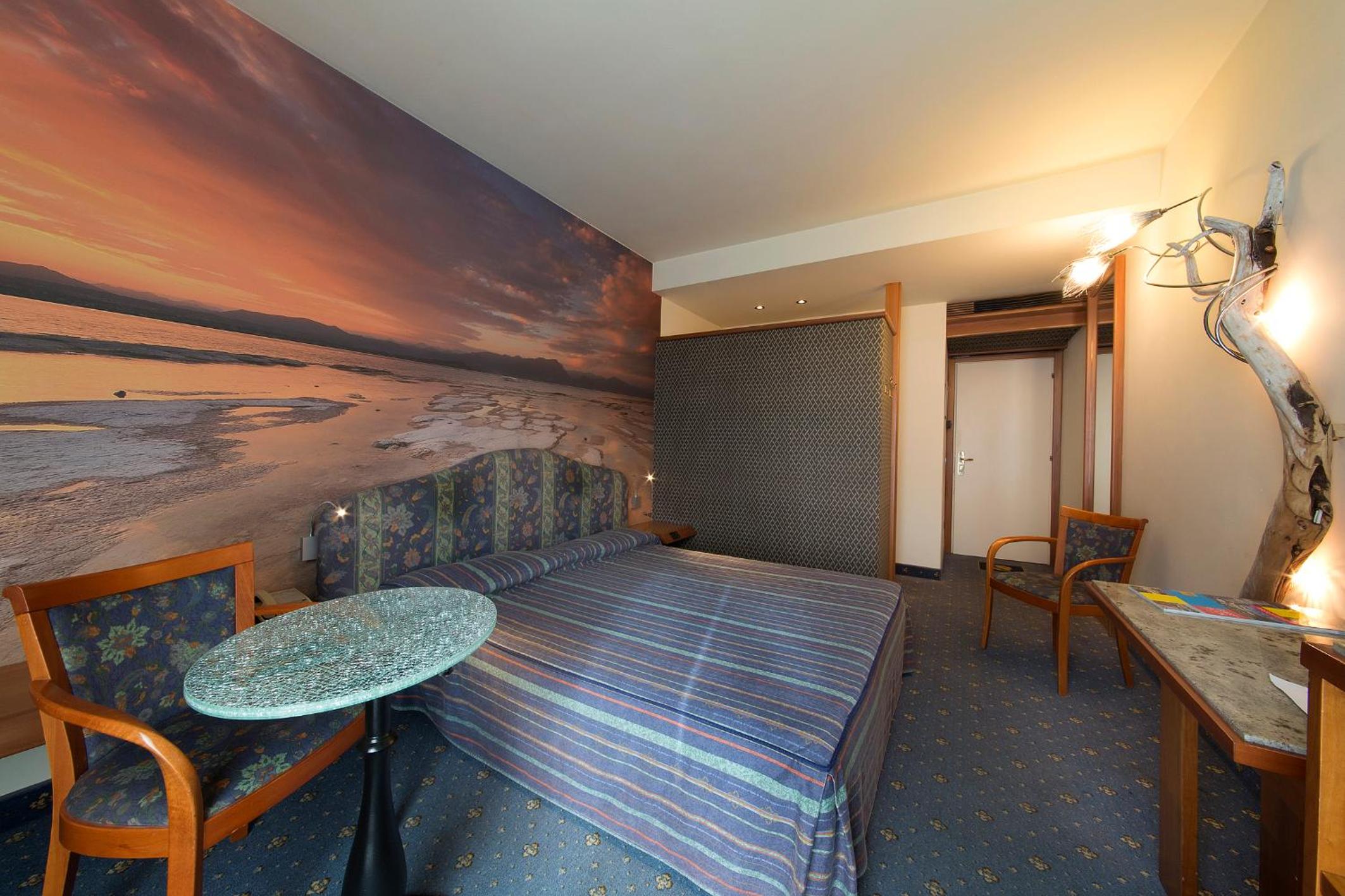 Double or Twin Room photo 2