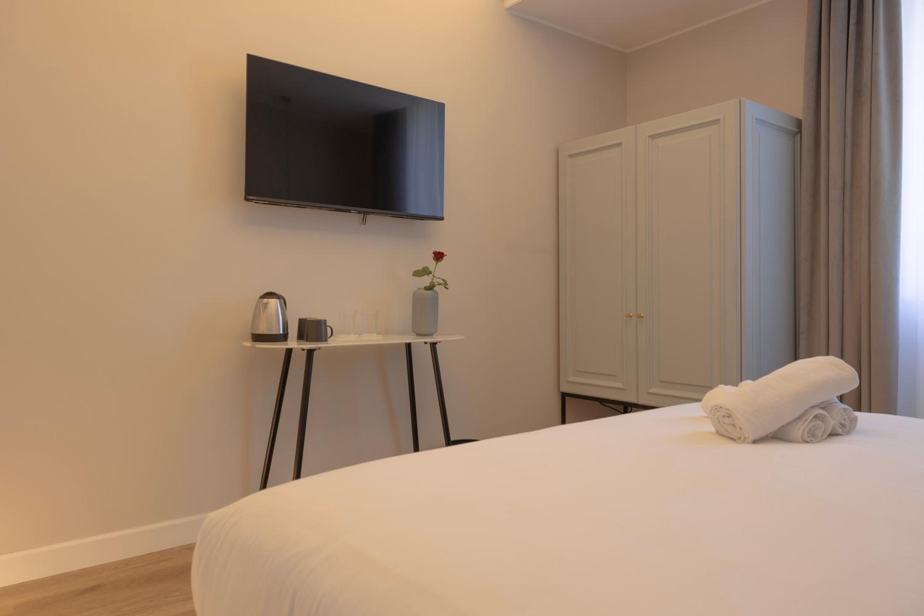 Deluxe Double or Twin Room photo 1