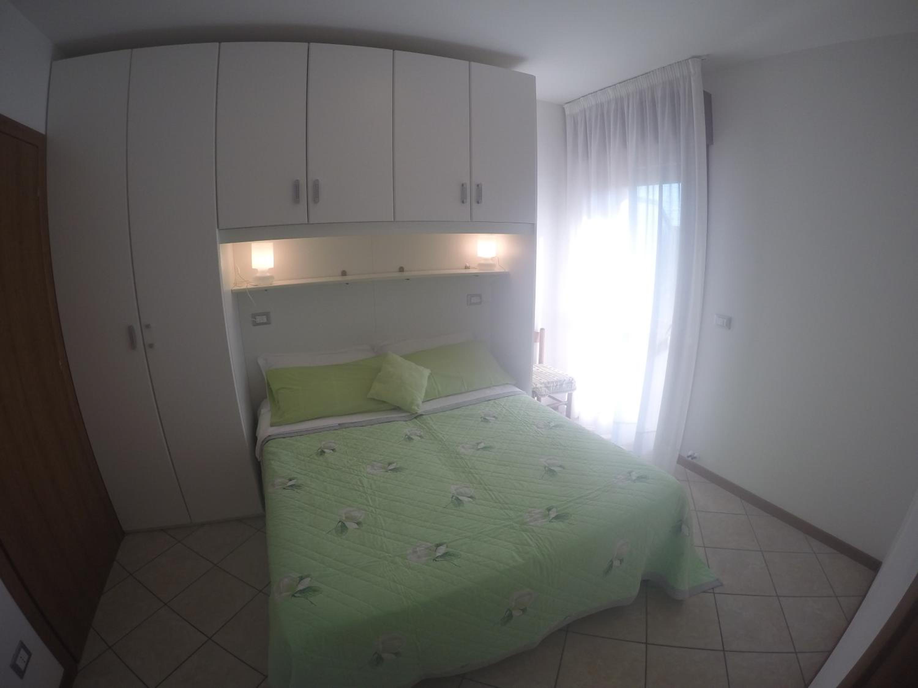 One-Bedroom Apartment with Balcony - Photo 1