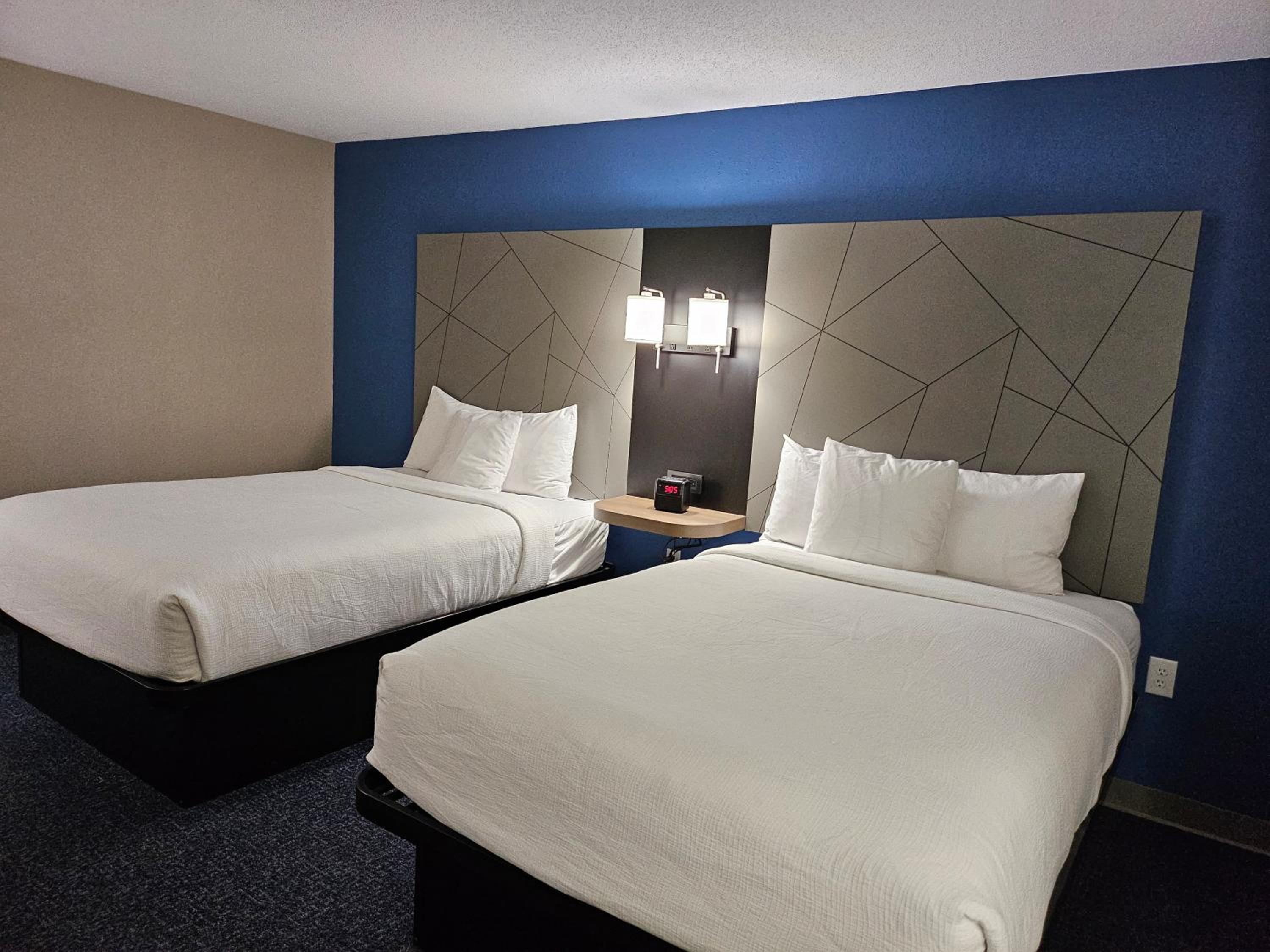 Double Room with Two Double Beds - Non-Smoking - Photo 1