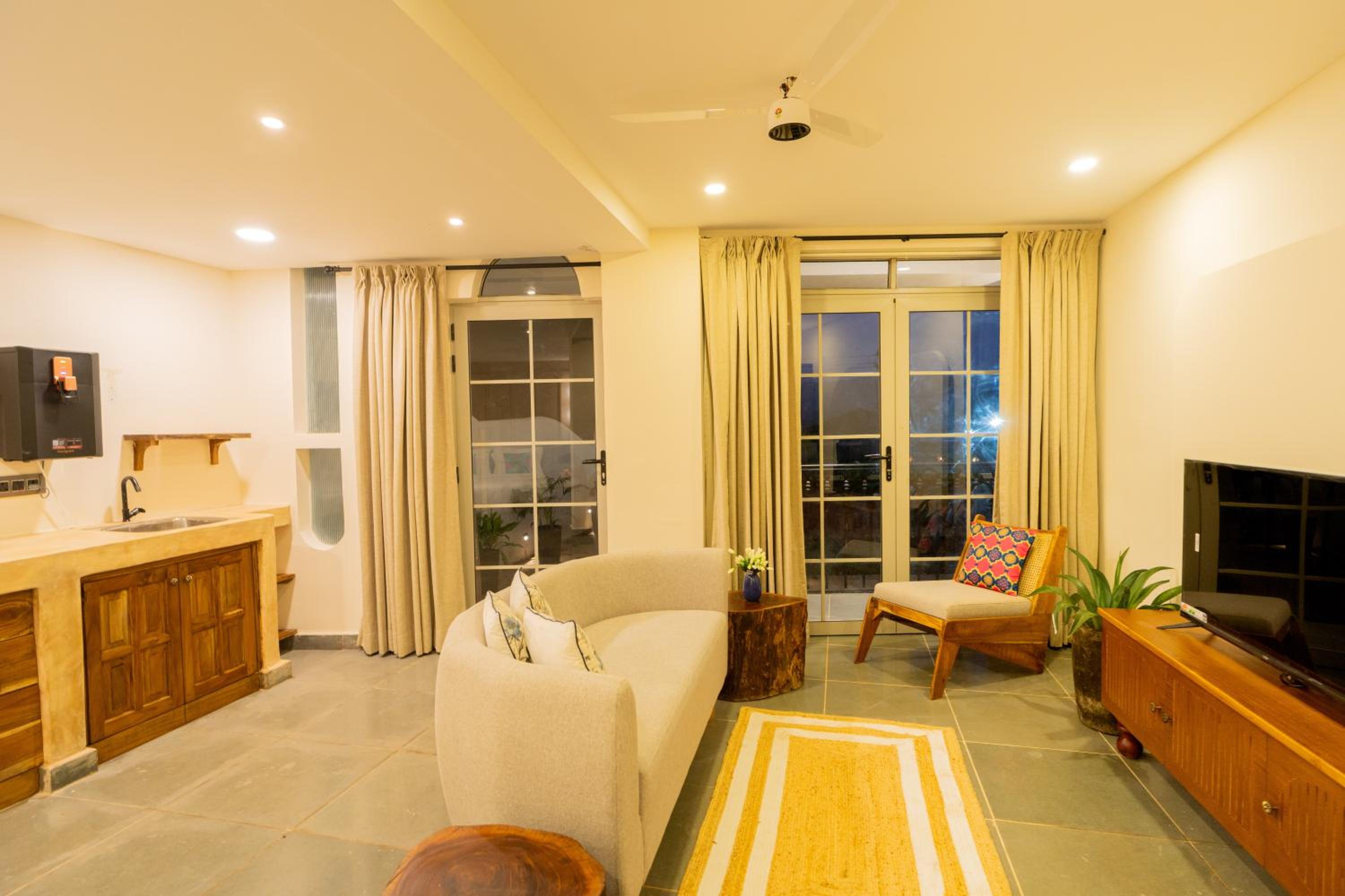 Apartment - Ground Floor photo 2