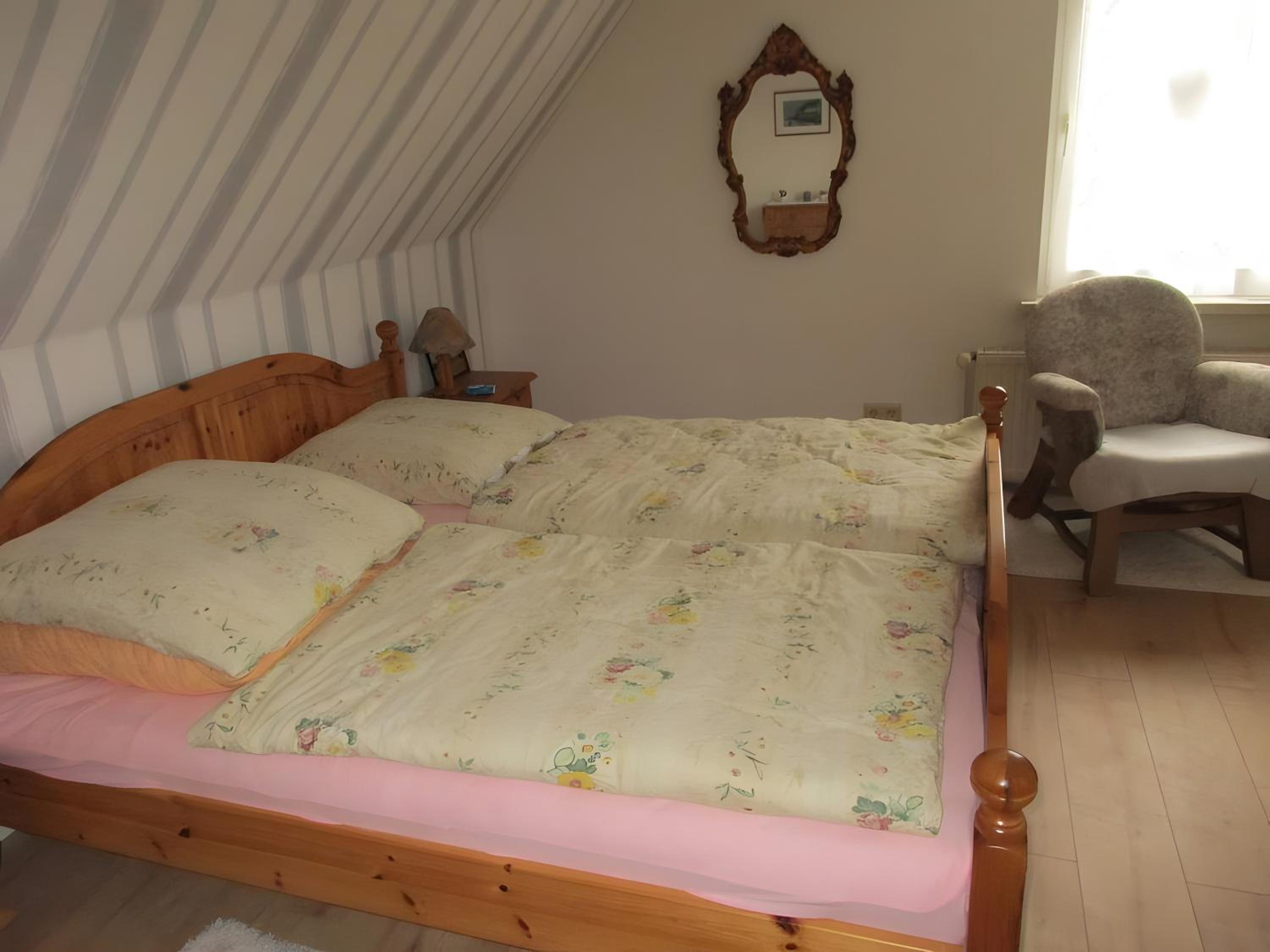 One-Bedroom Apartment with Garden View
