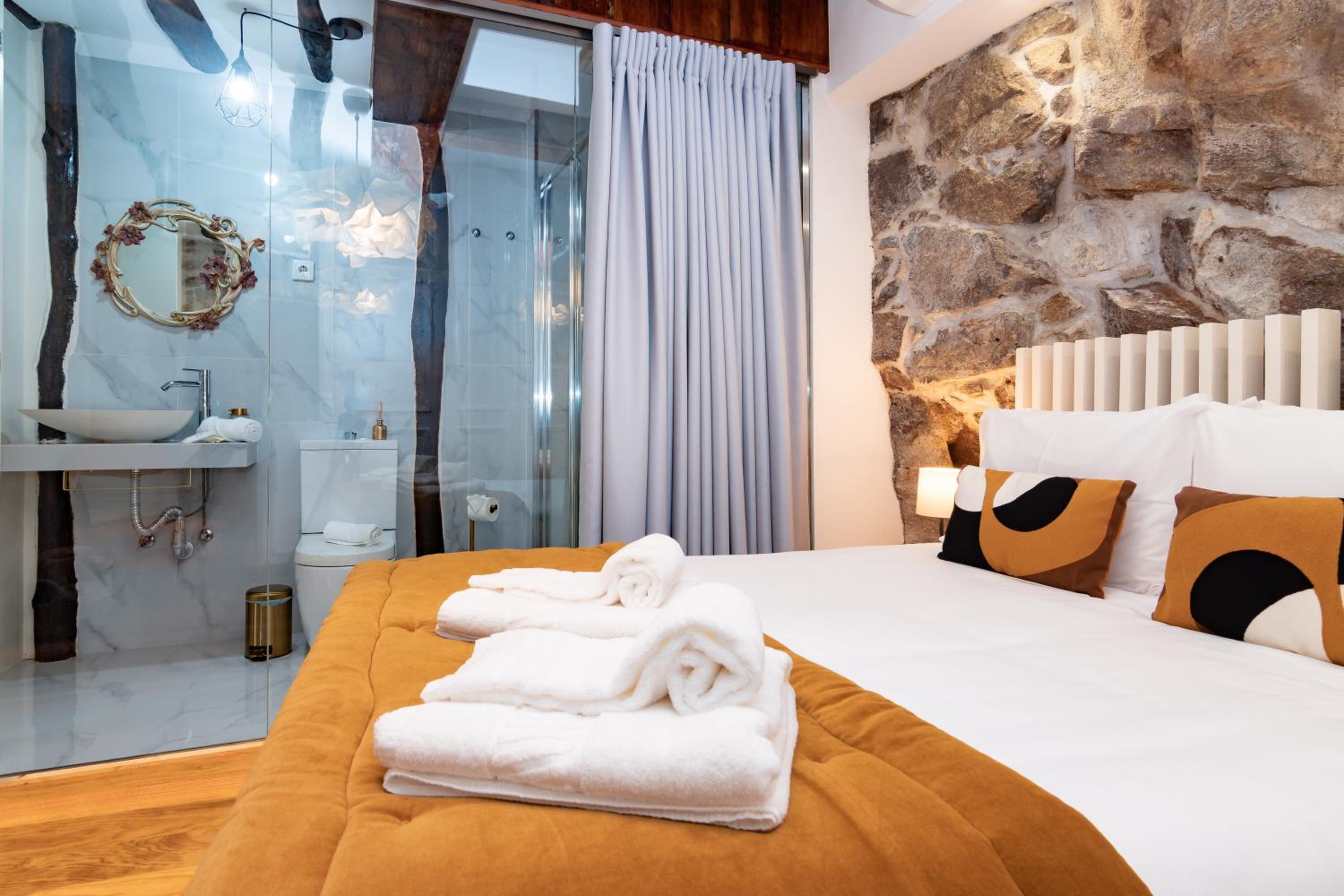Deluxe Double Room - Photo 5