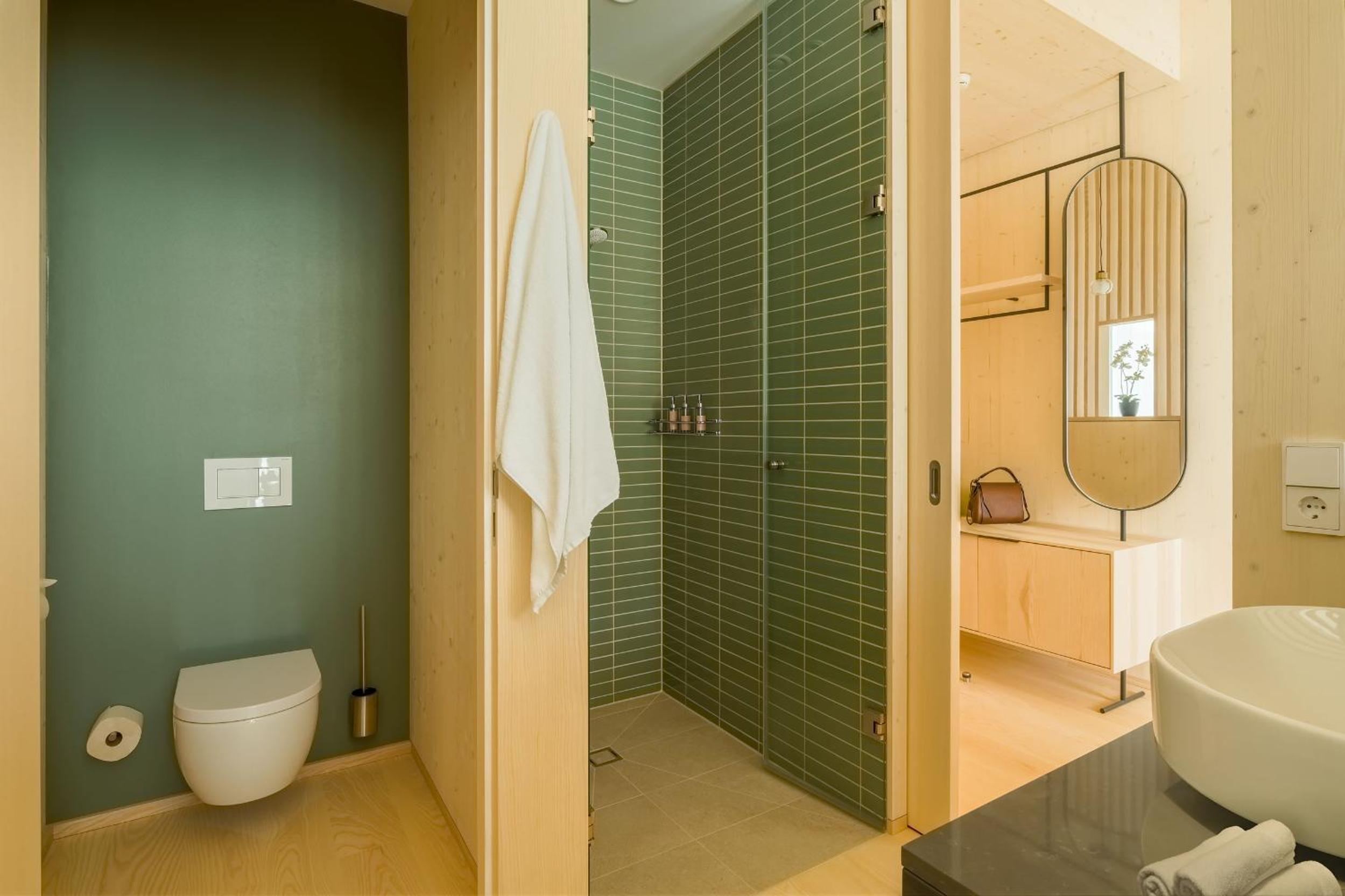 Double Room with Balcony and  Park View photo 2