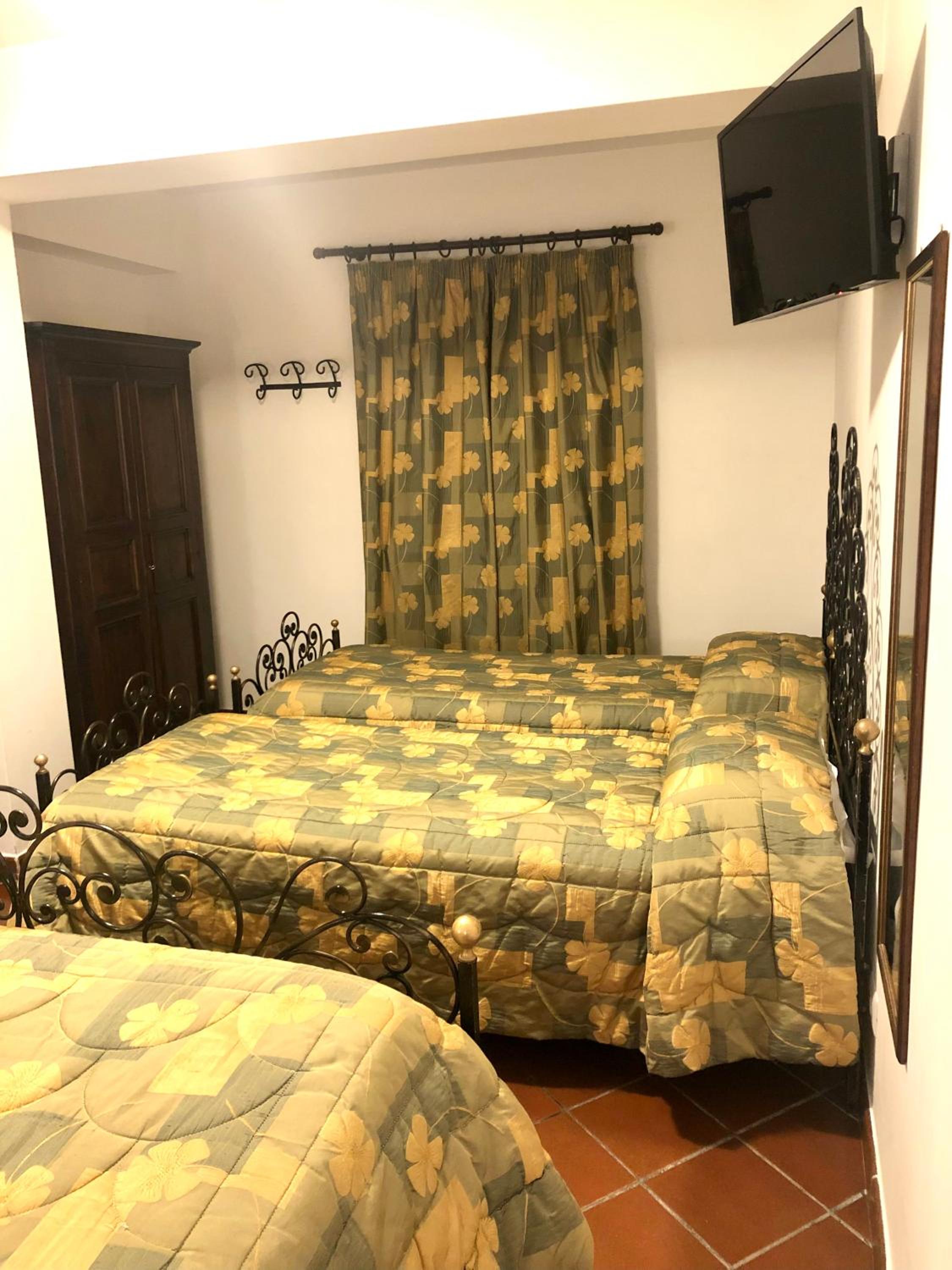 Quadruple Room with Garden View, photo 7