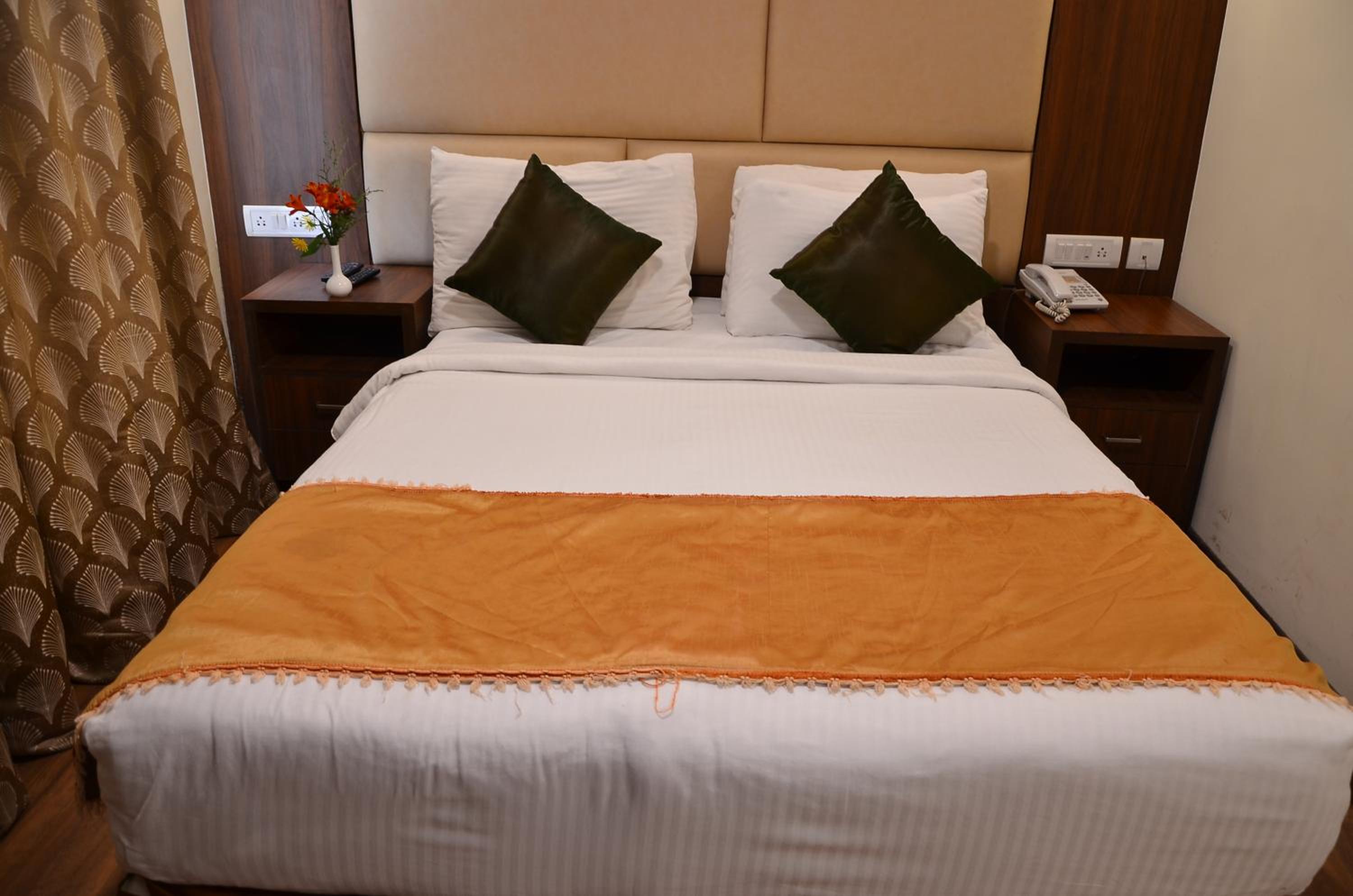 Standard Double Room - Photo 1