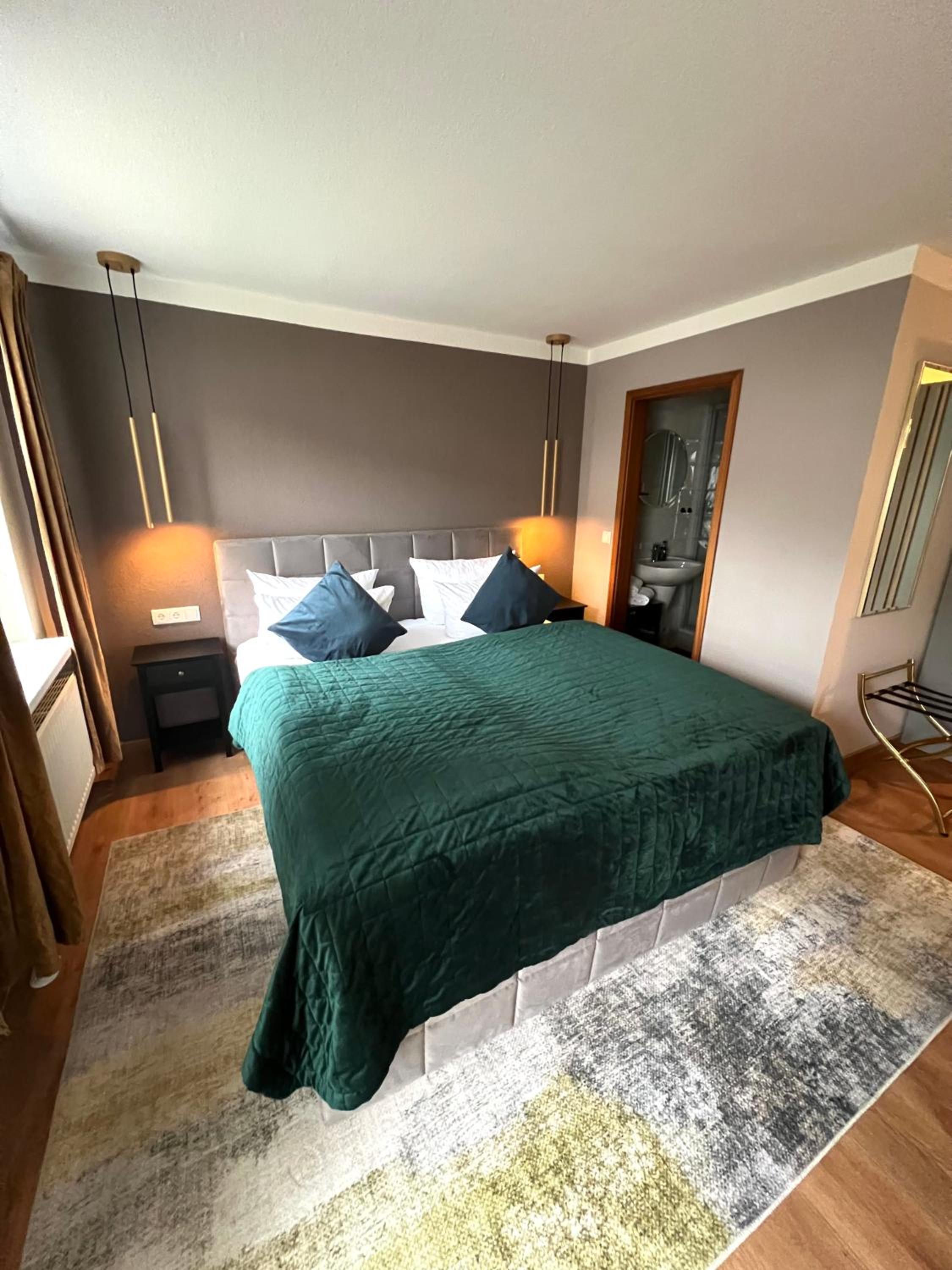Standard Double Room - Photo 1