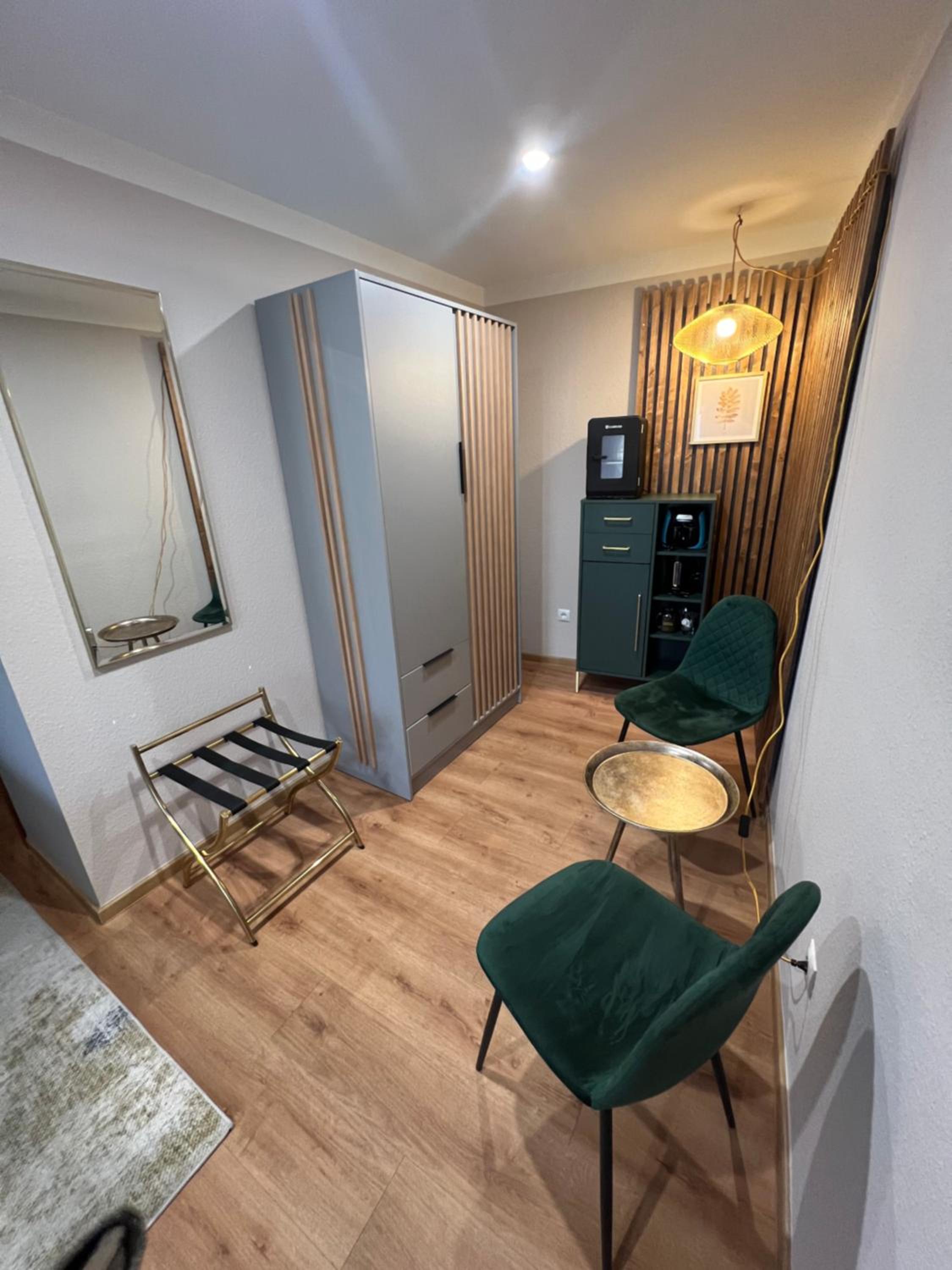 Standard Double Room - Photo 5