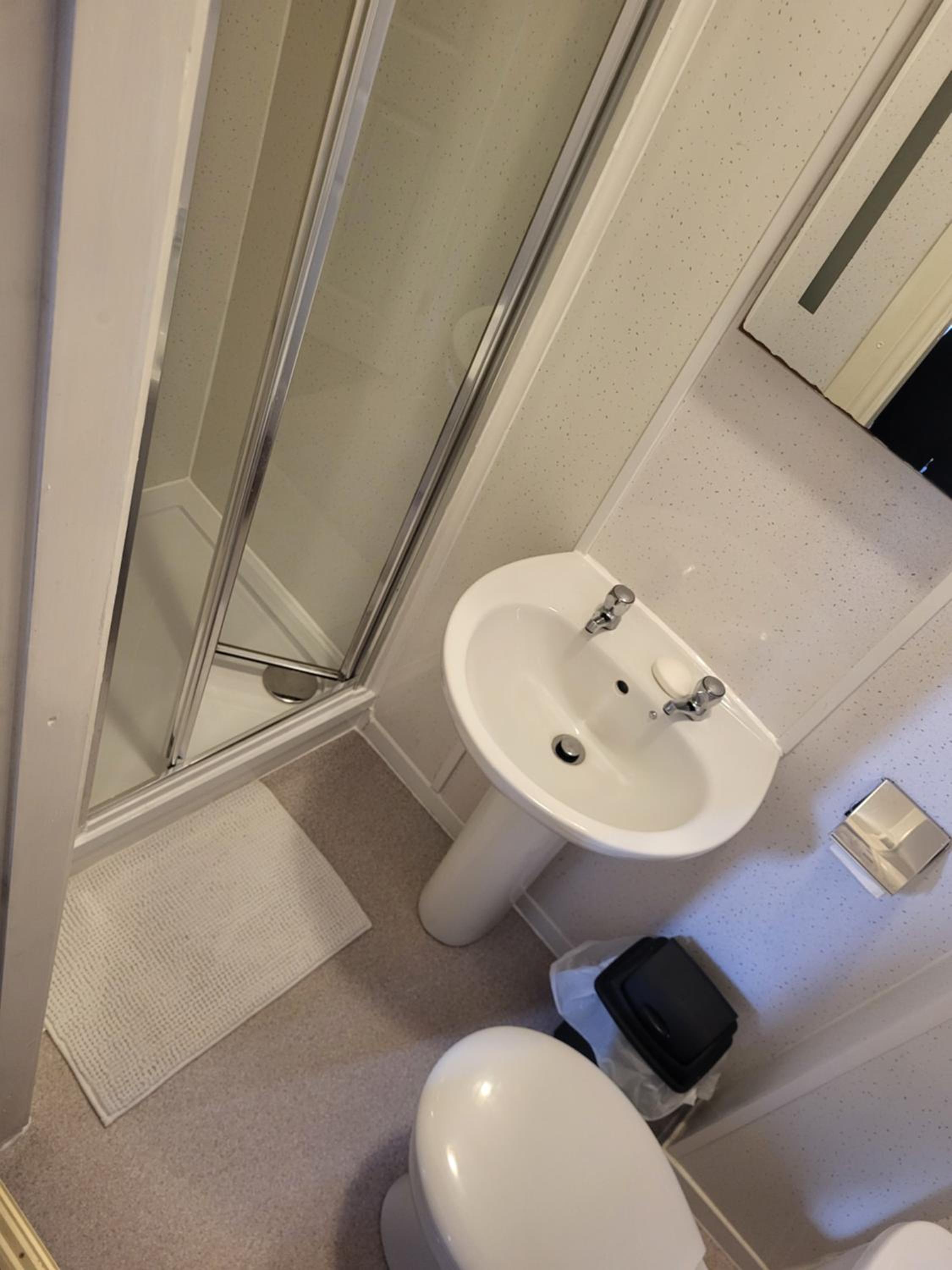Standard Double Room photo 2