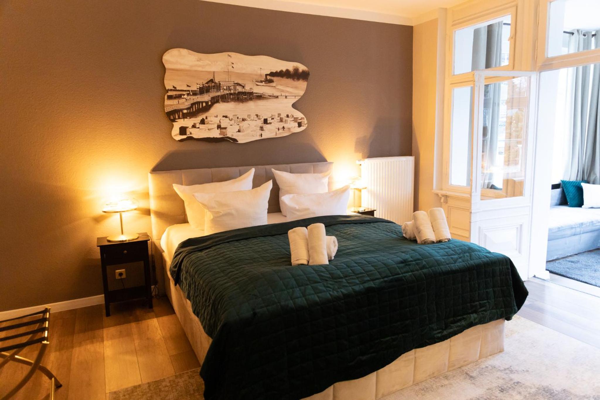 Deluxe Double Room - Photo 1
