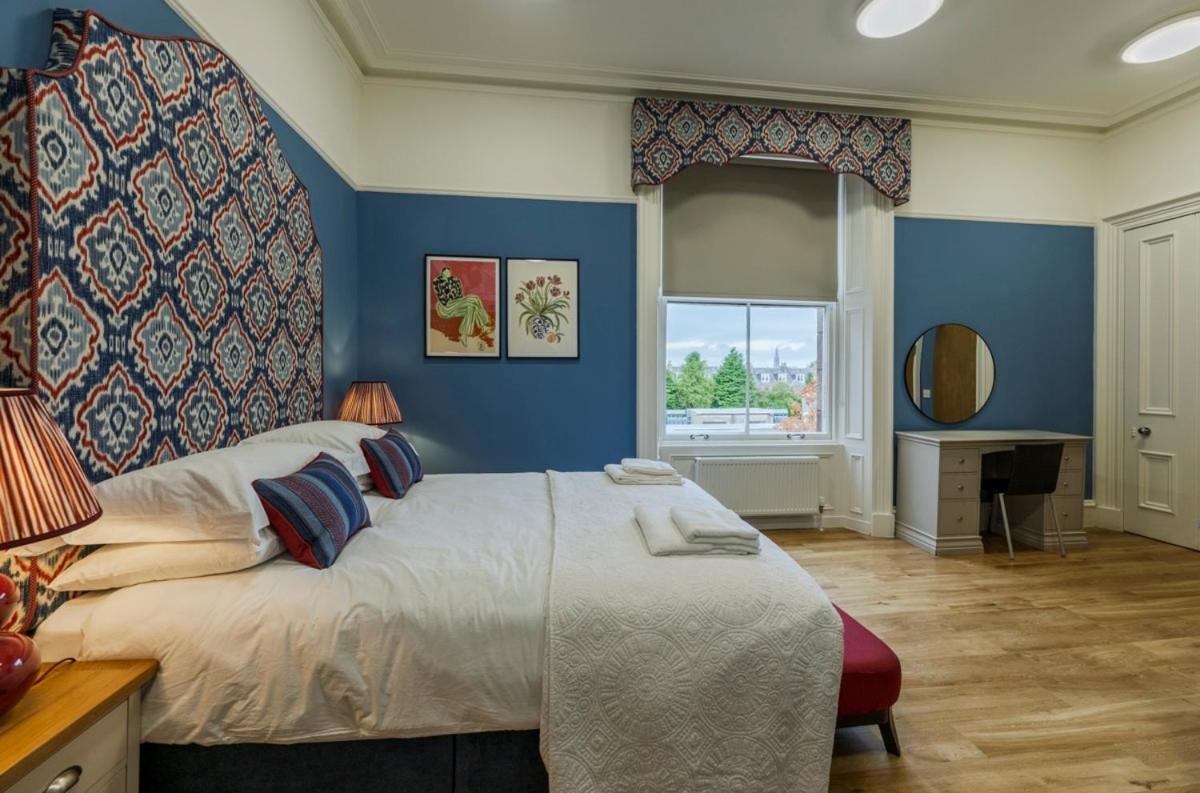 Superior King Room photo 2