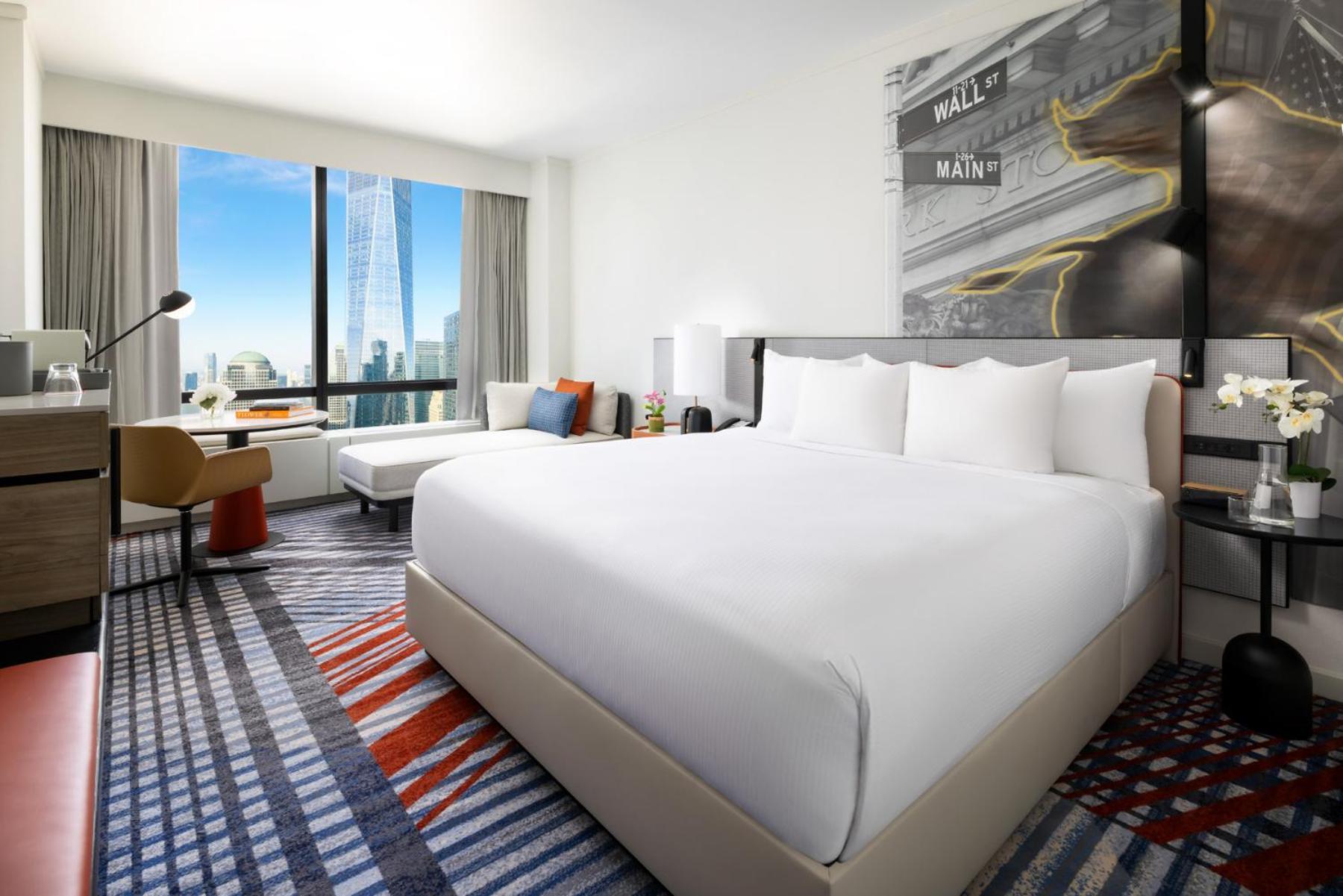 Premier King - Hudson River View - High Floor photo 1