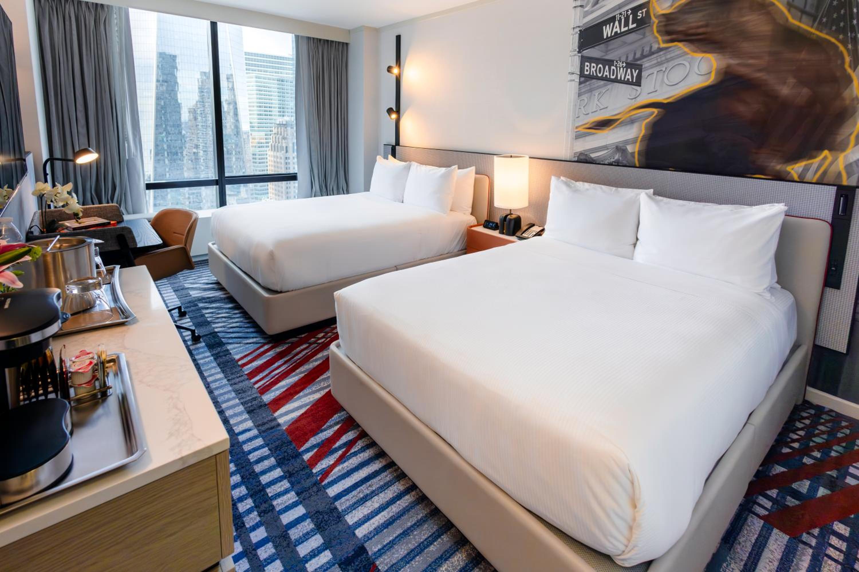 Premier Two Queen - Hudson River View - High Floor photo 1