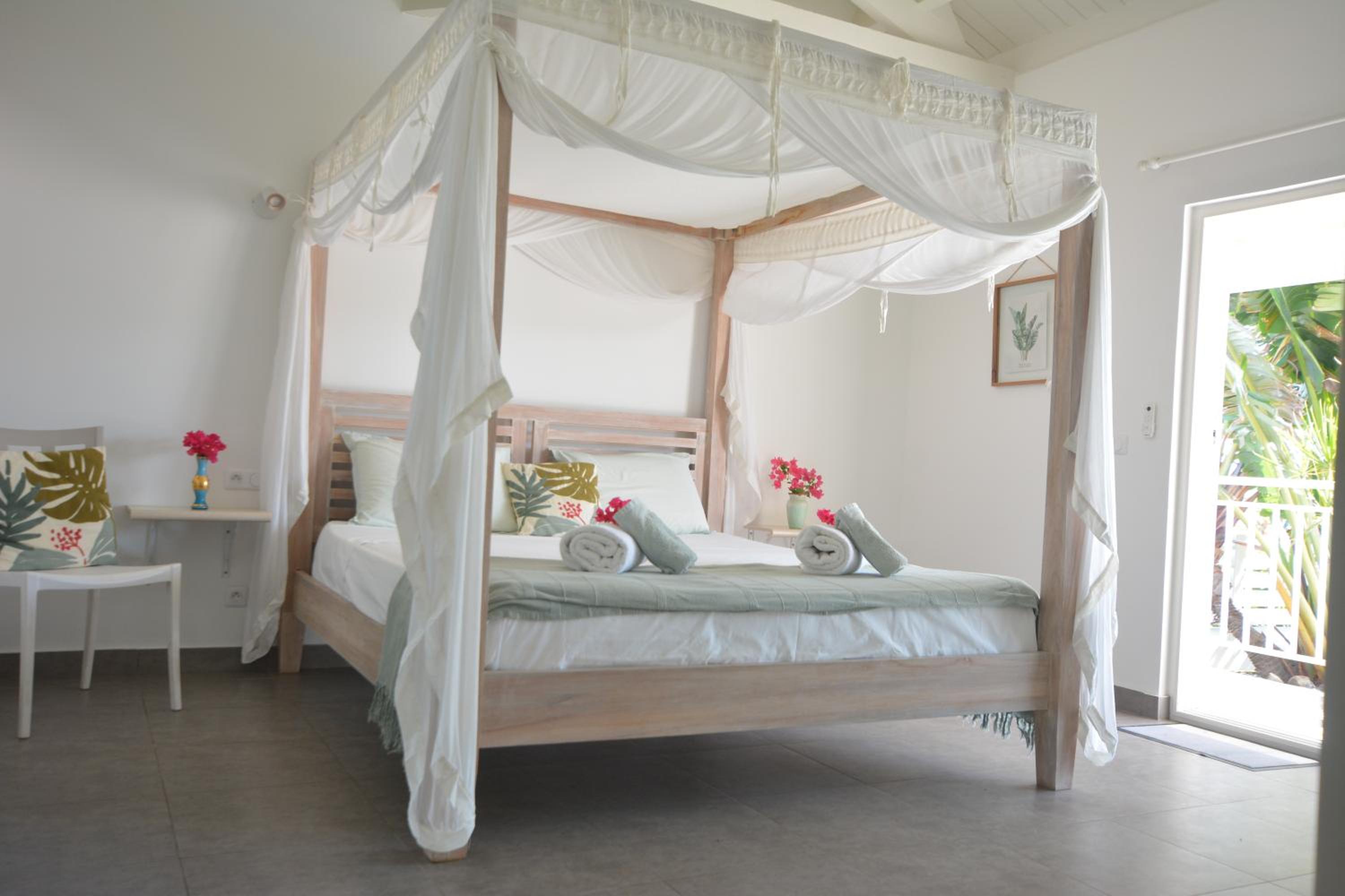 Apartment with Sea View photo 2