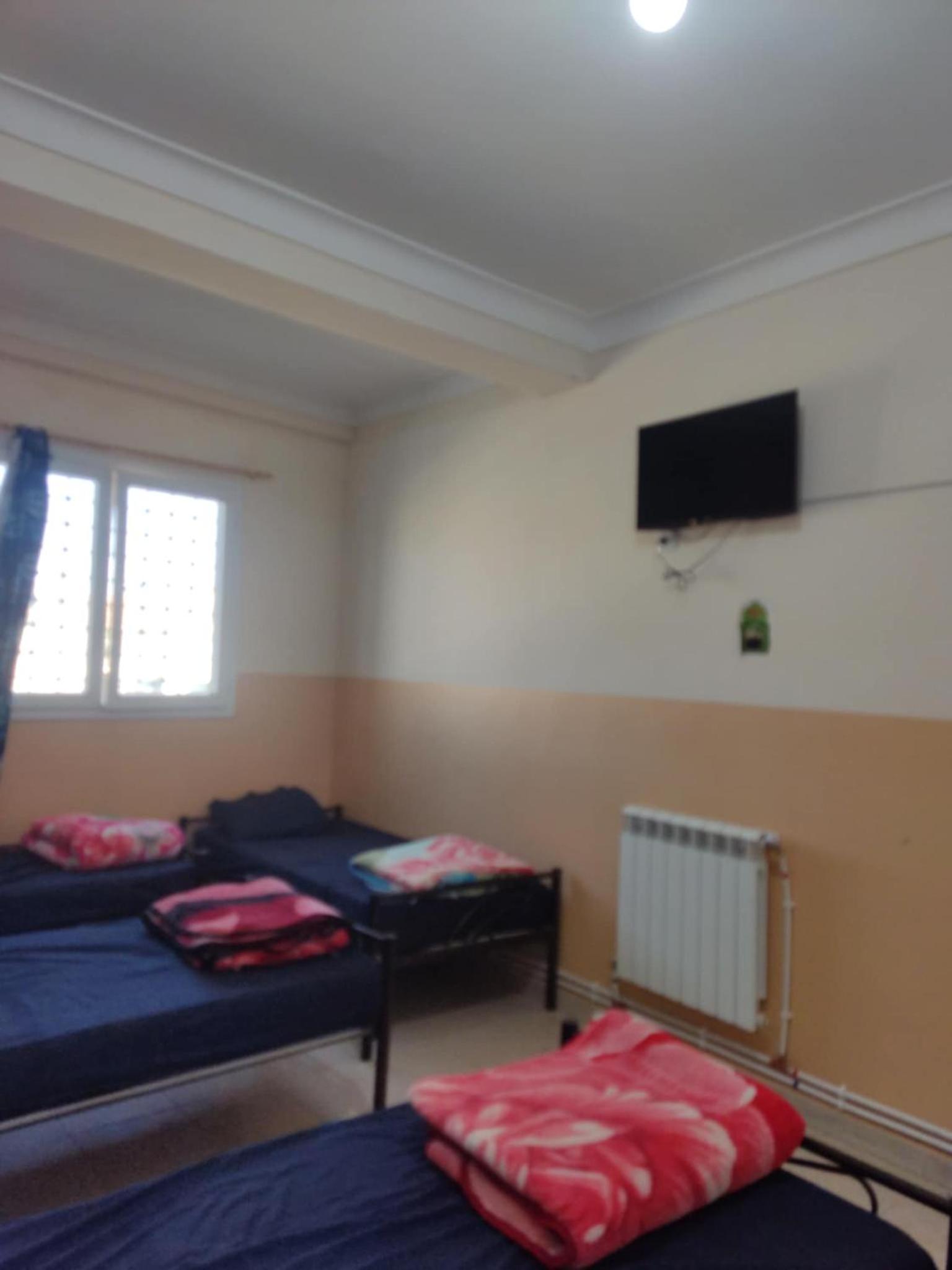 Family Room photo 3