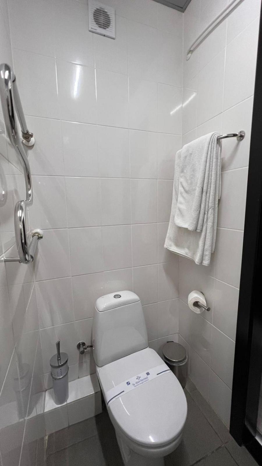 Budget Twin Room photo 2