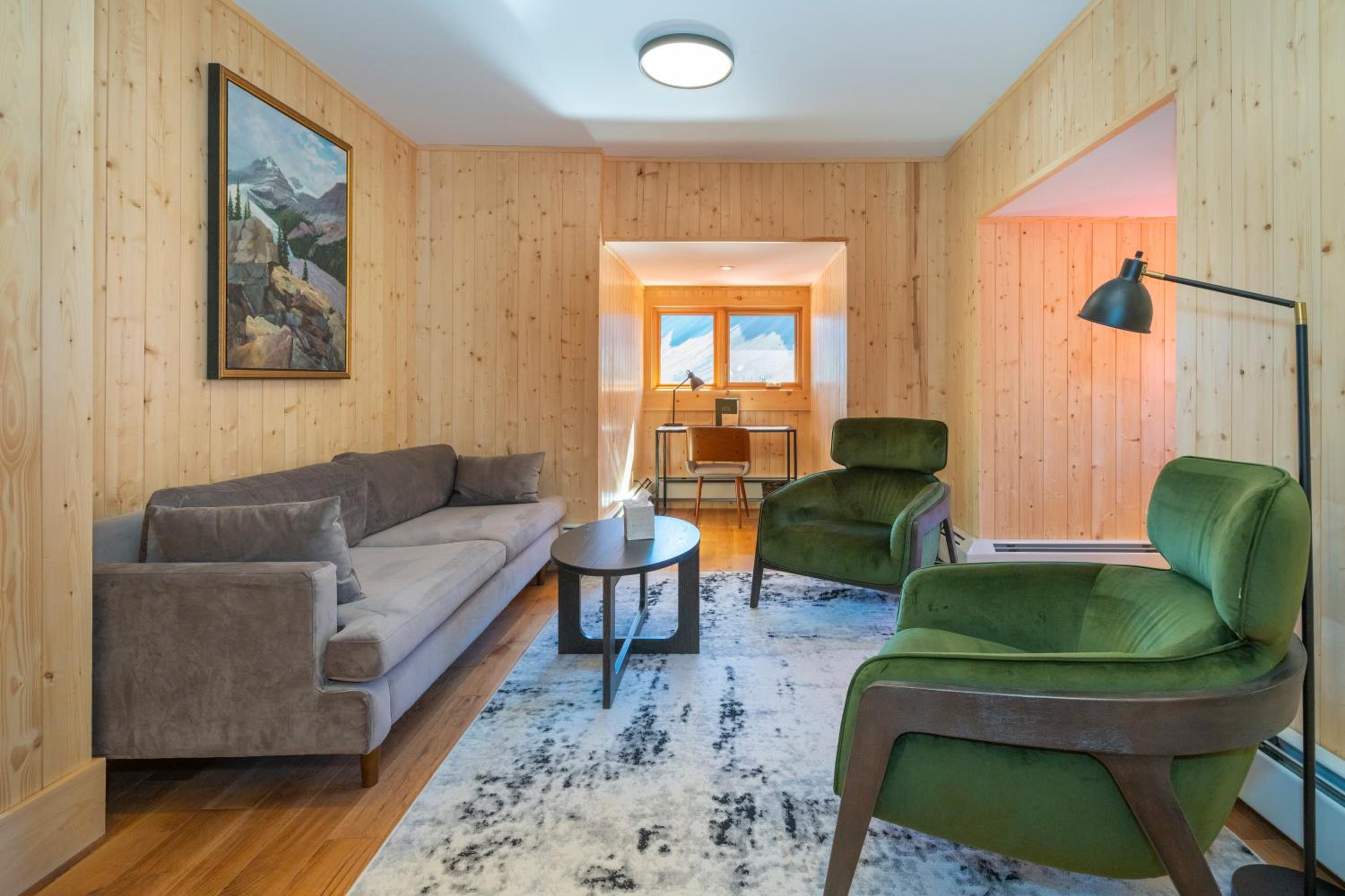 Suite with Lake View