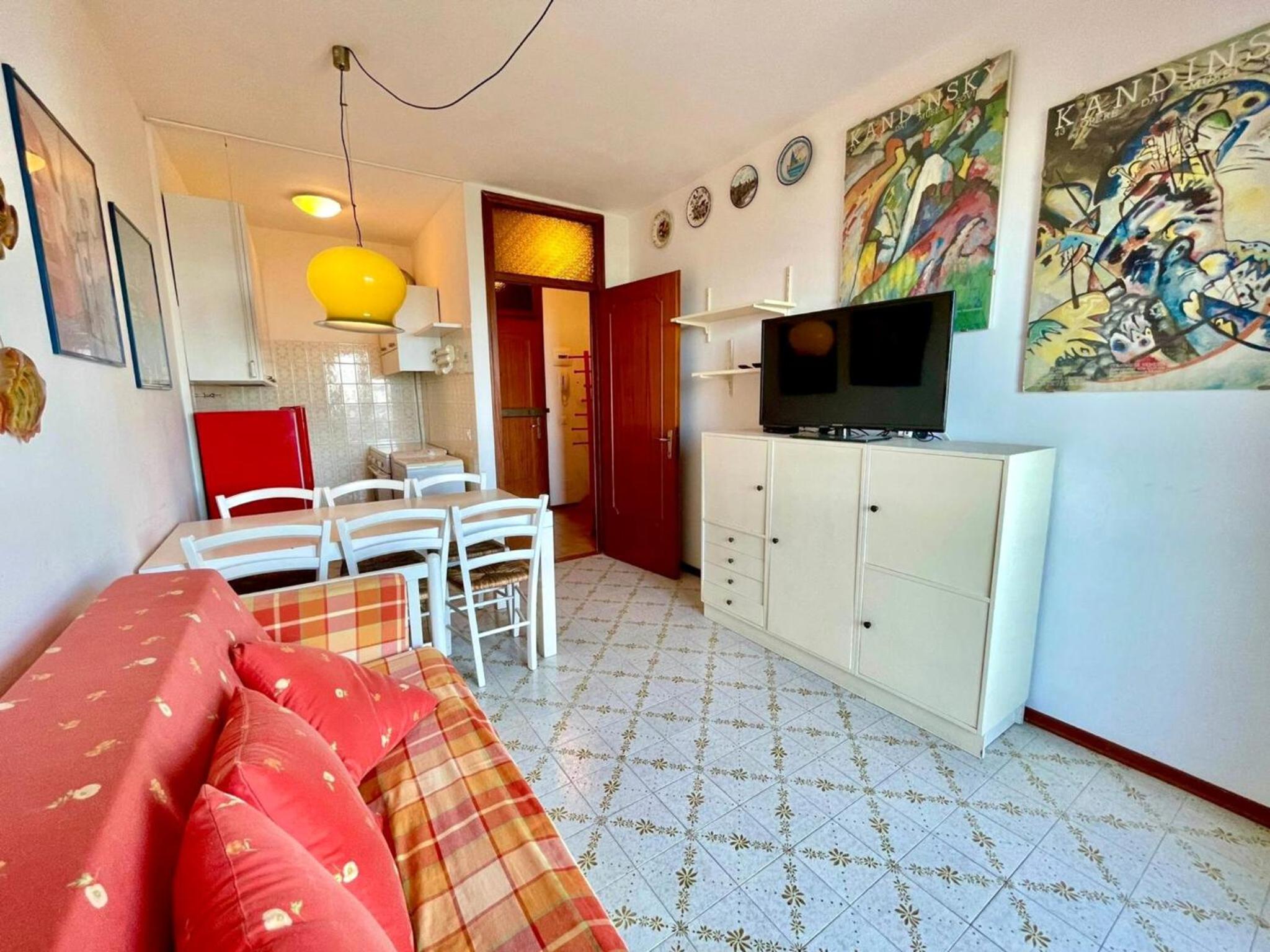 Apartment photo 1