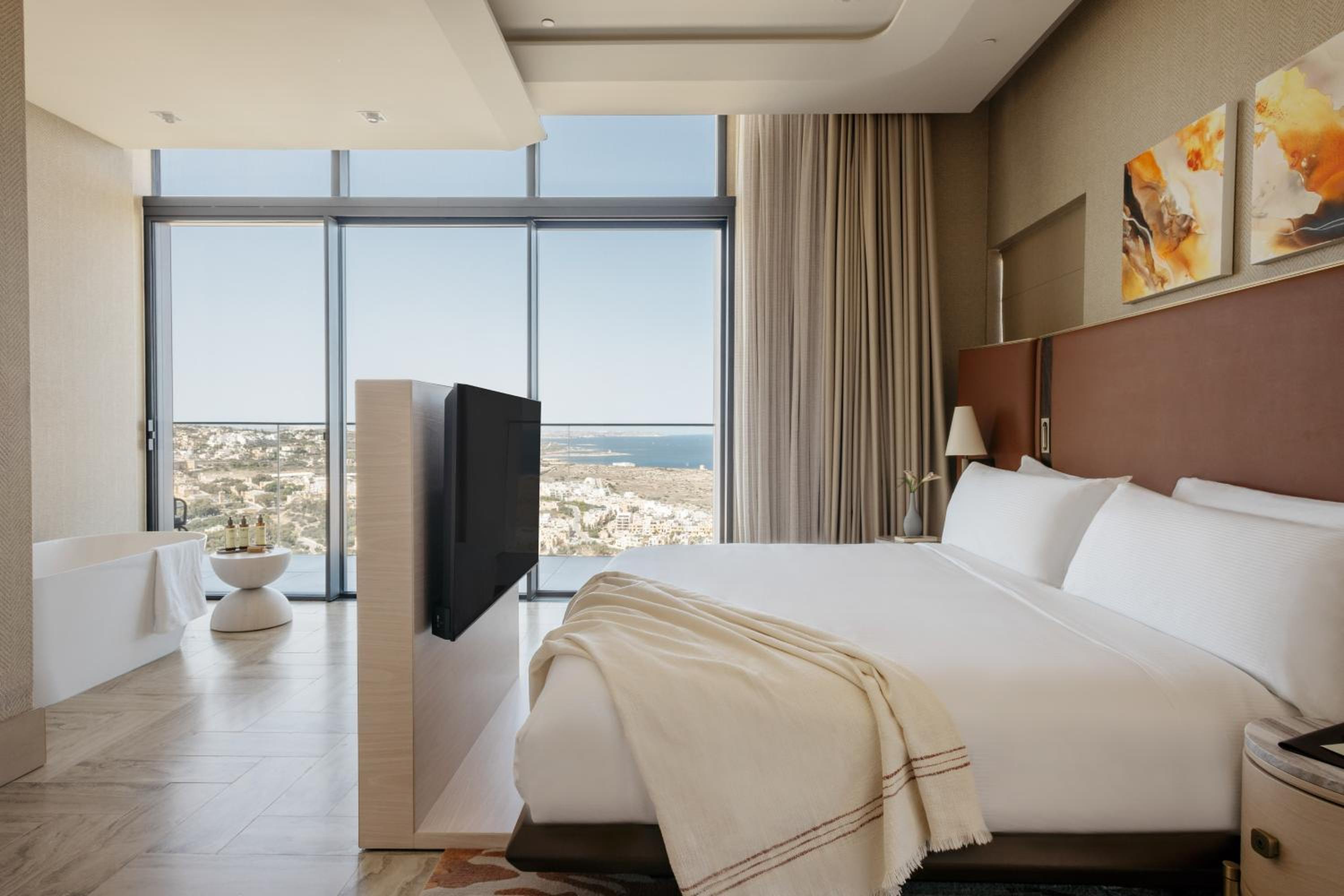 Ultimative ME+ Penthouse Suite