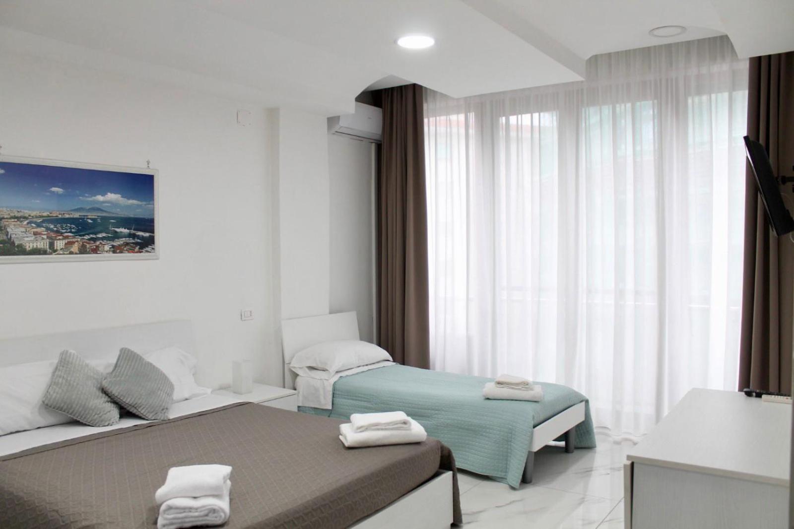 Deluxe Family Suite