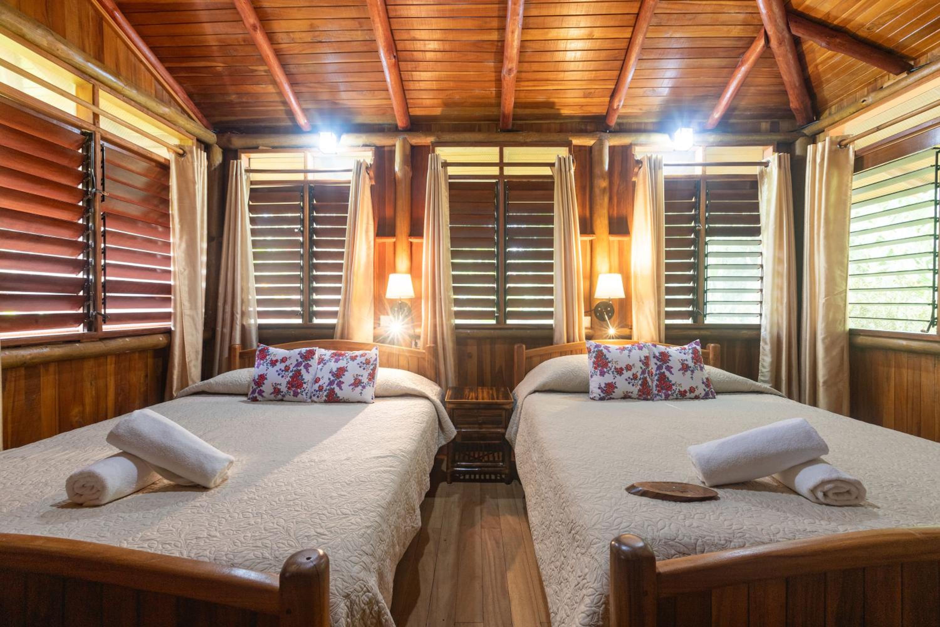 Queen Room With Two Queen Beds
