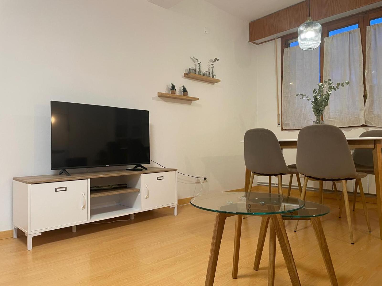 Two-Bedroom Apartment photo 2