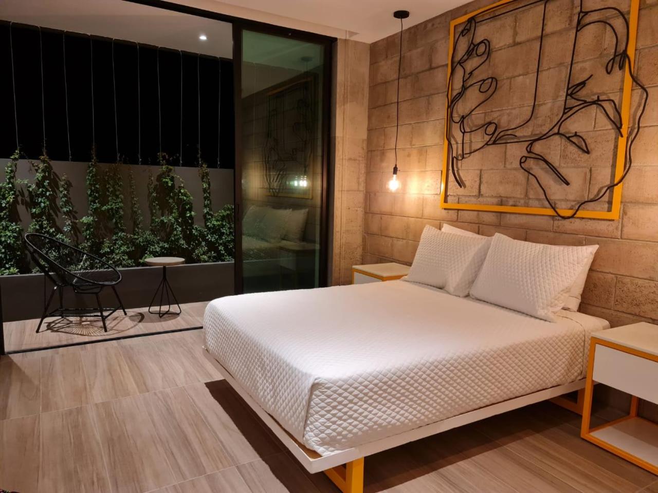 Single Room photo 1