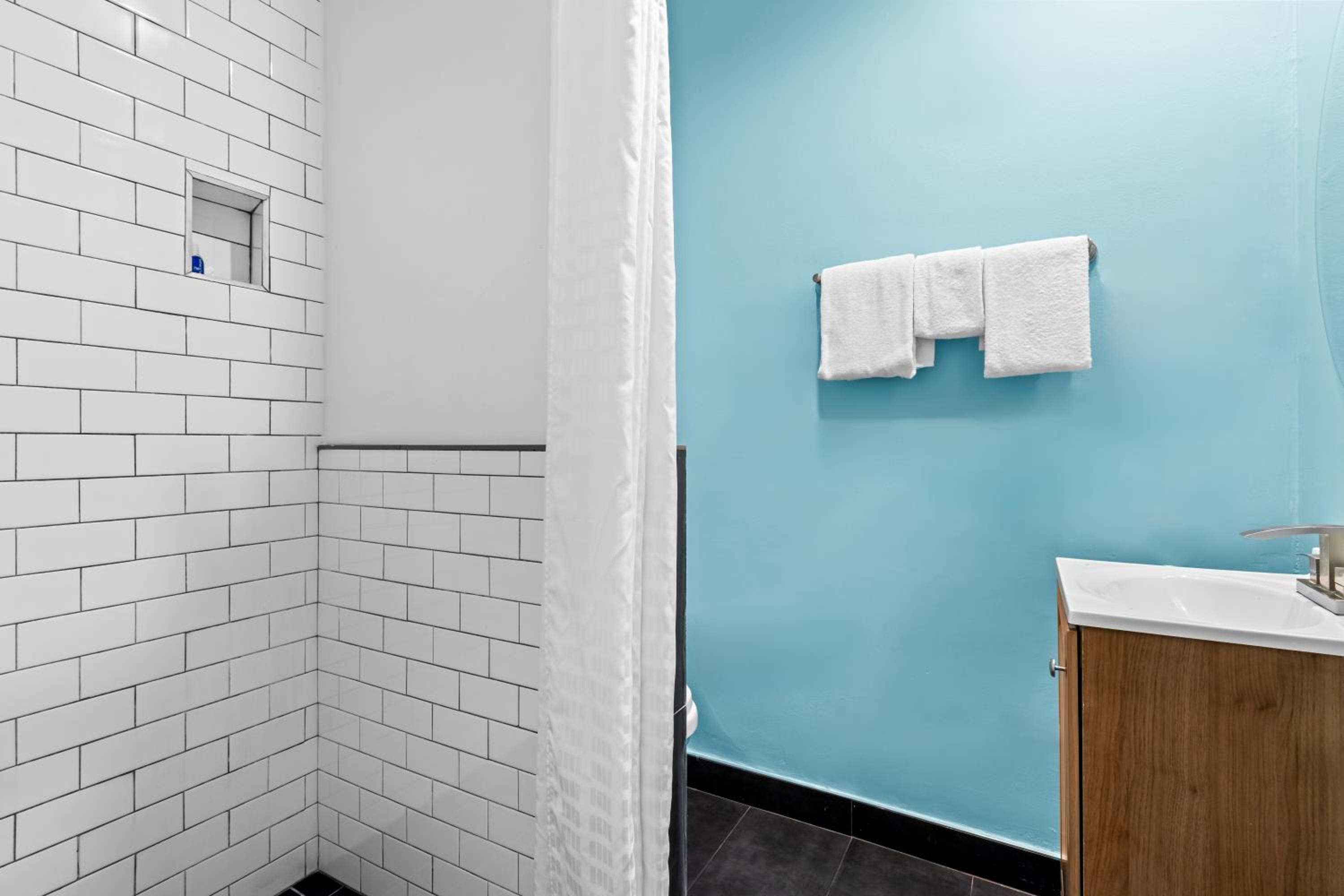 Rodeway Inn & Suites North Hollywood Burbank Flughafen - Universal Area, Foto 4