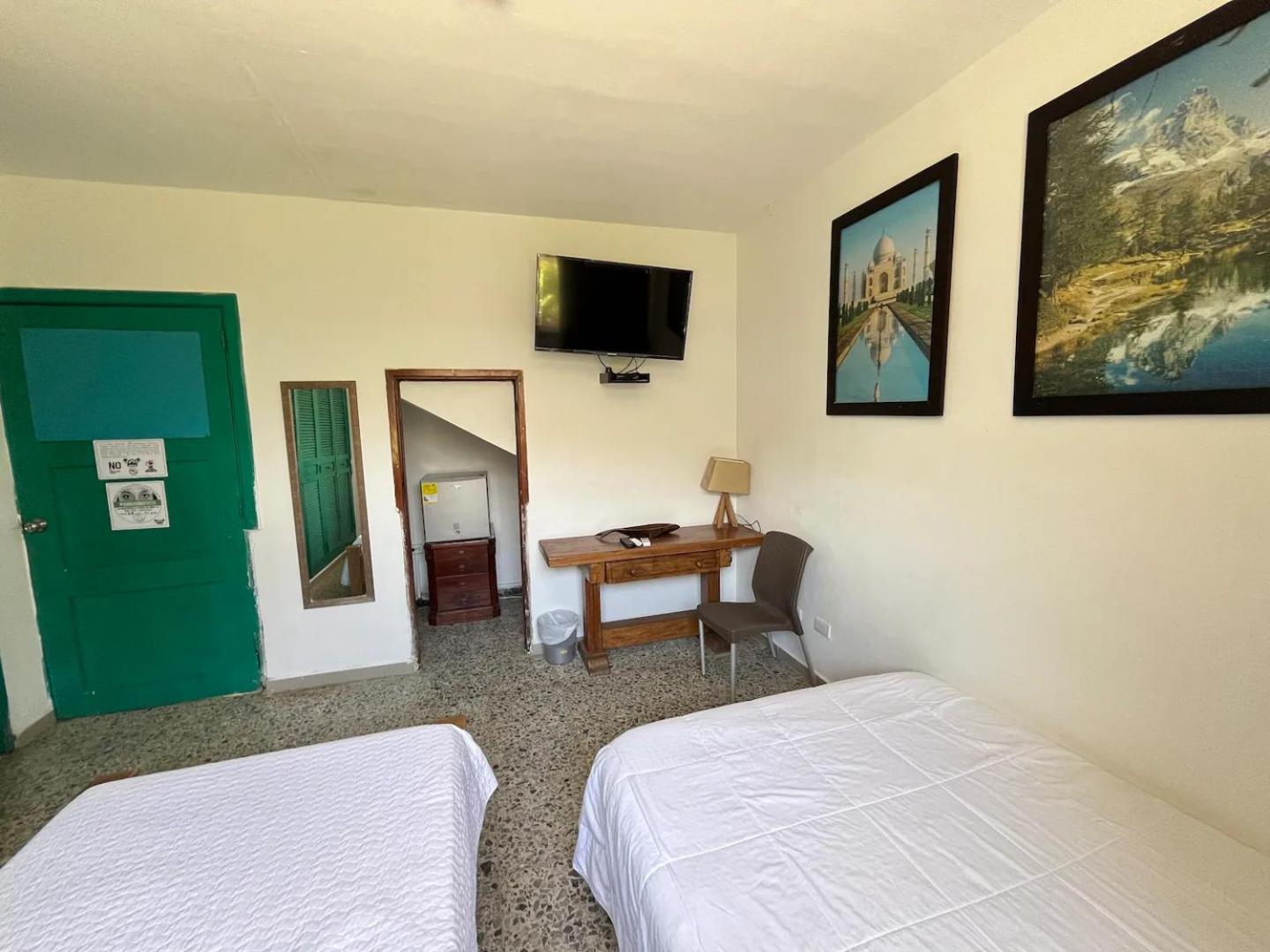 Triple Room with Bathroom photo 2