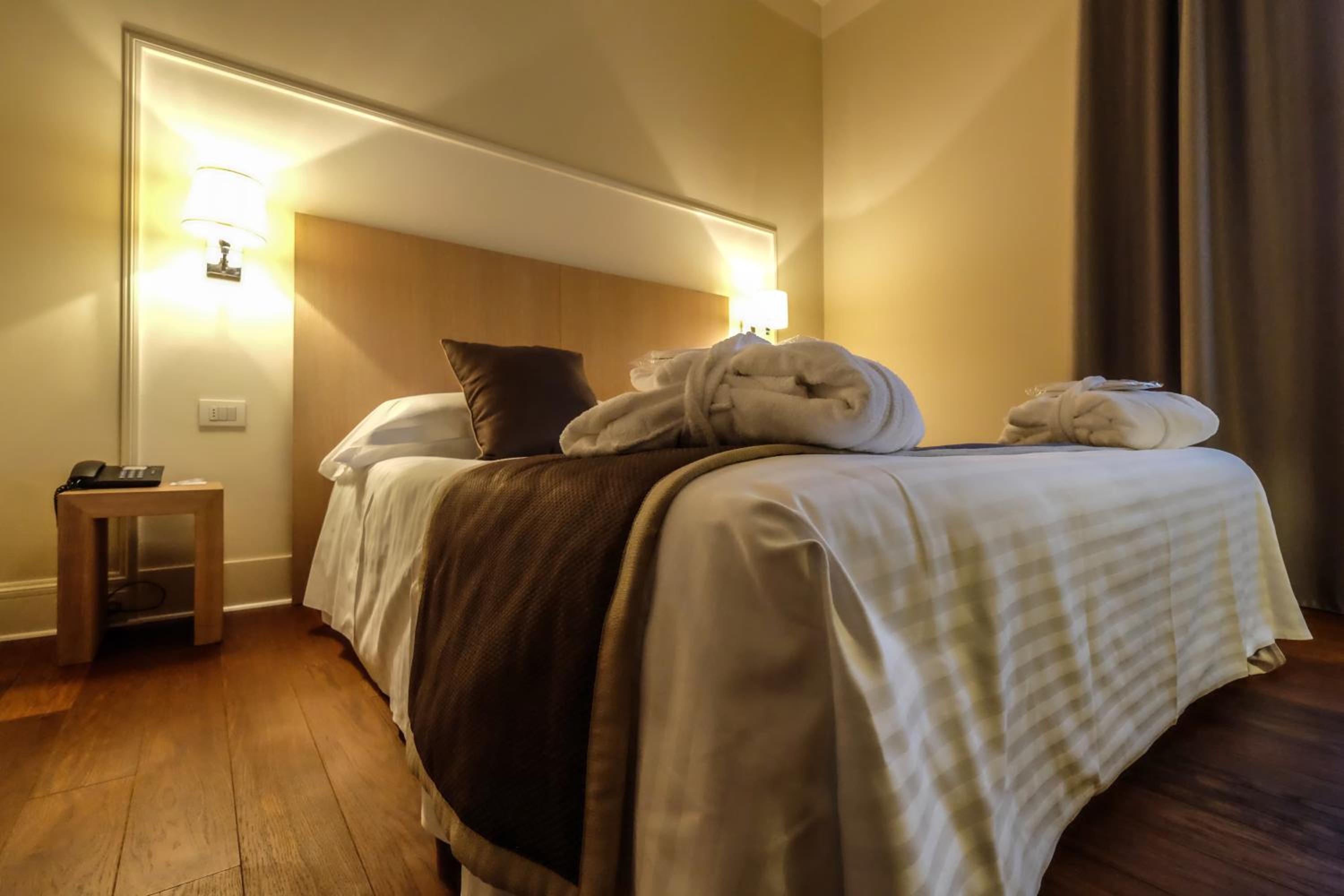 Superior Triple Room - Photo 6