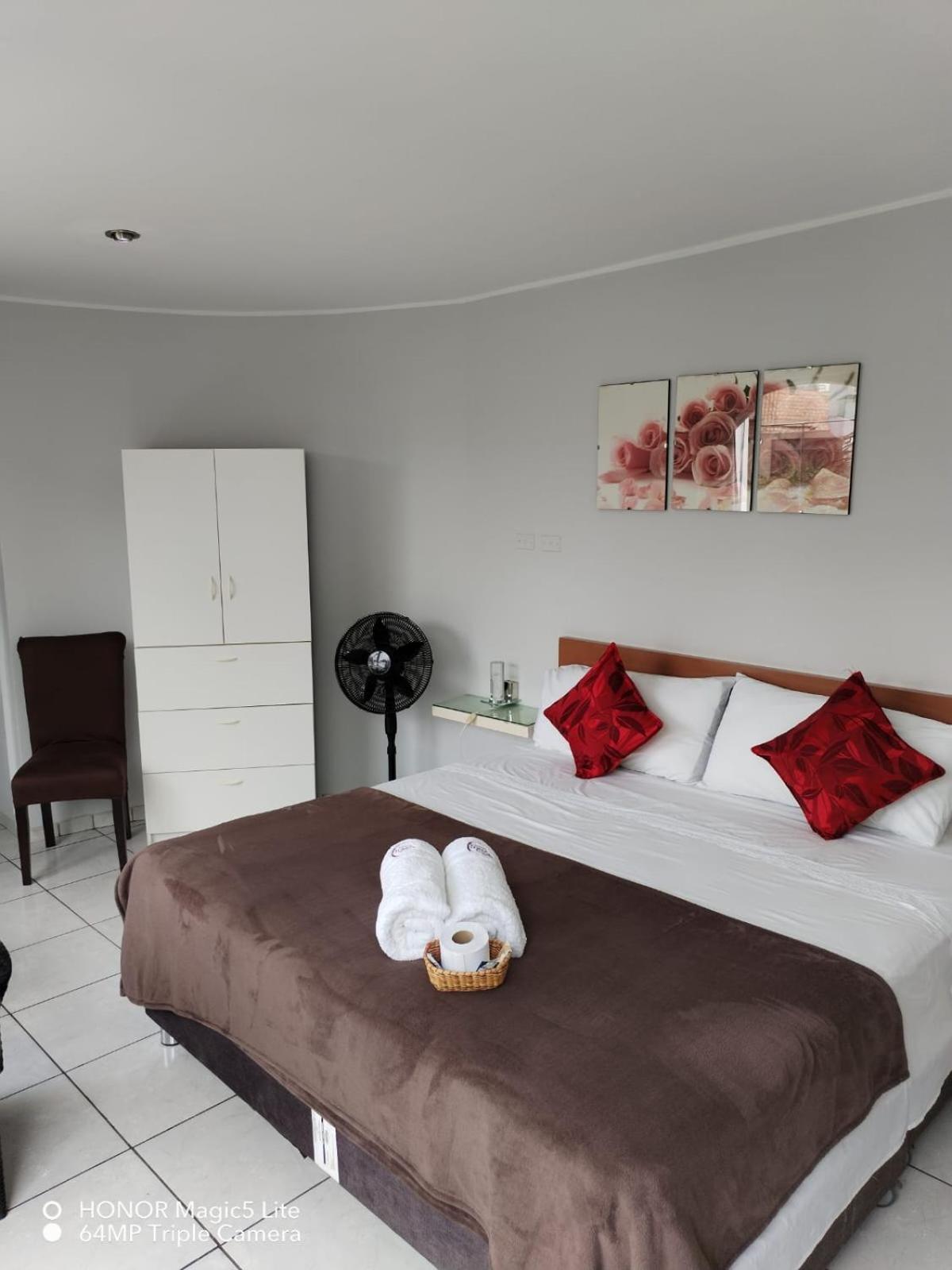 Large Double Room