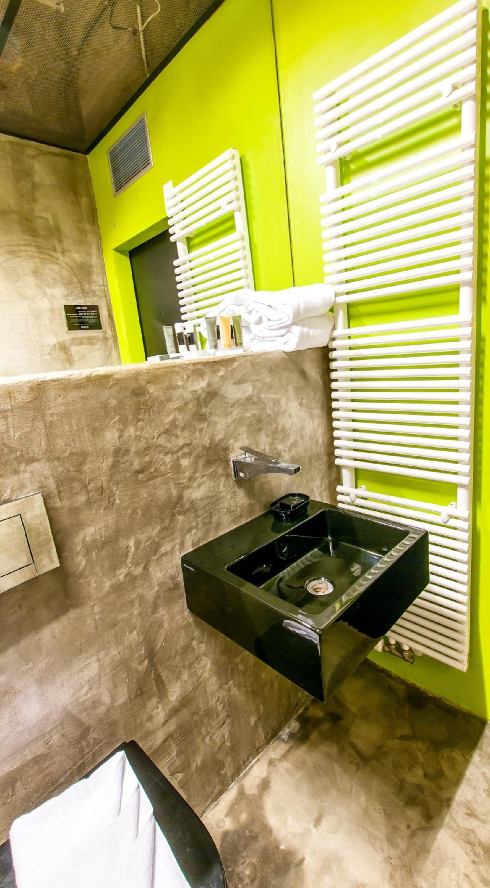Classic Double Room — the supplier's photographs — photo 6