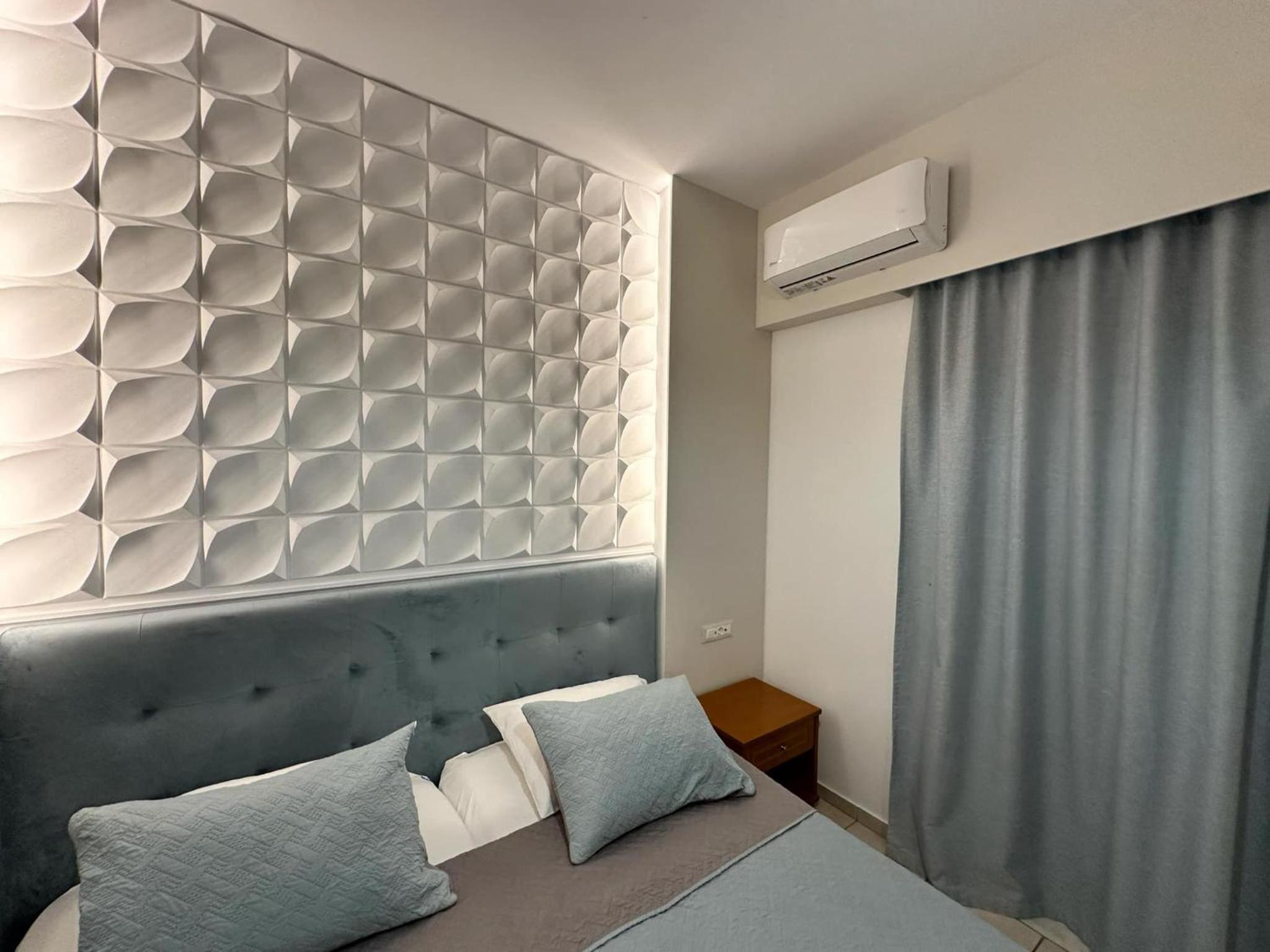 Deluxe Double Room - Photo 32