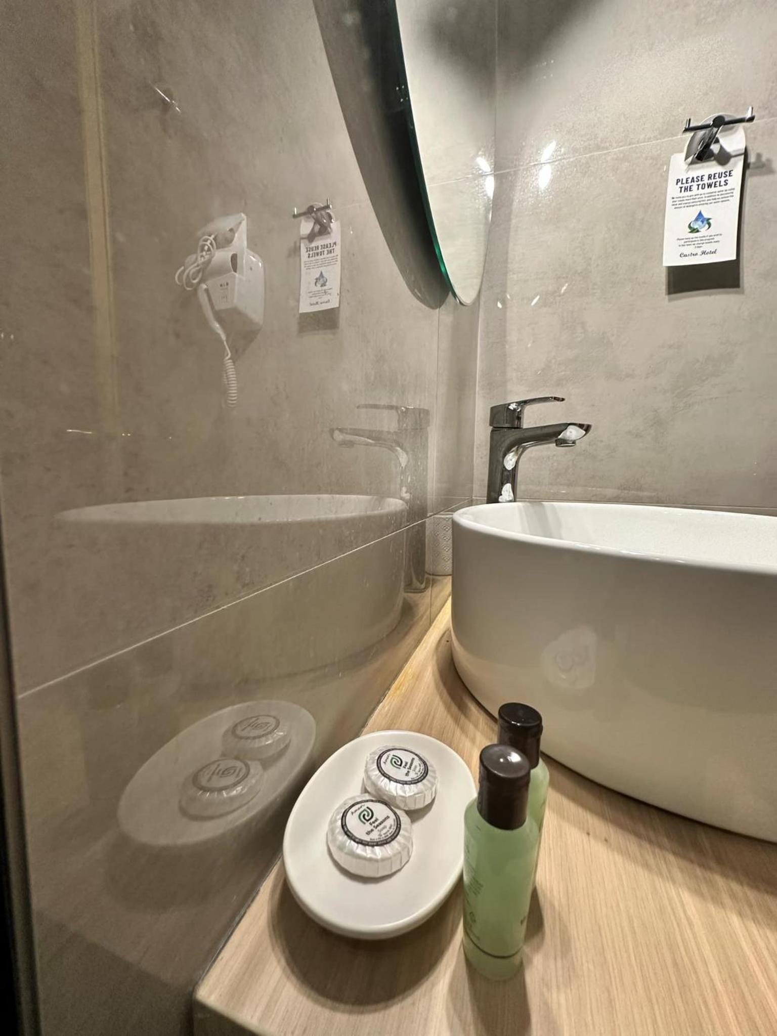 Superior Double Room - Photo 11