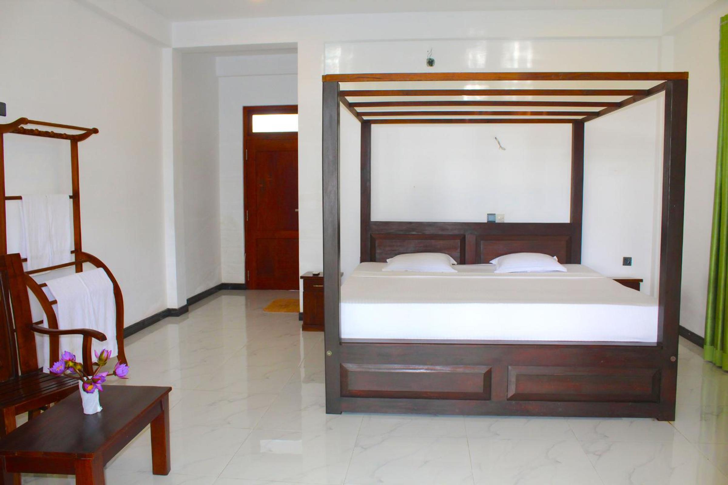 Deluxe Double Room photo 2