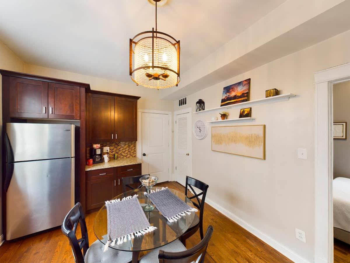 Apartment photo 2