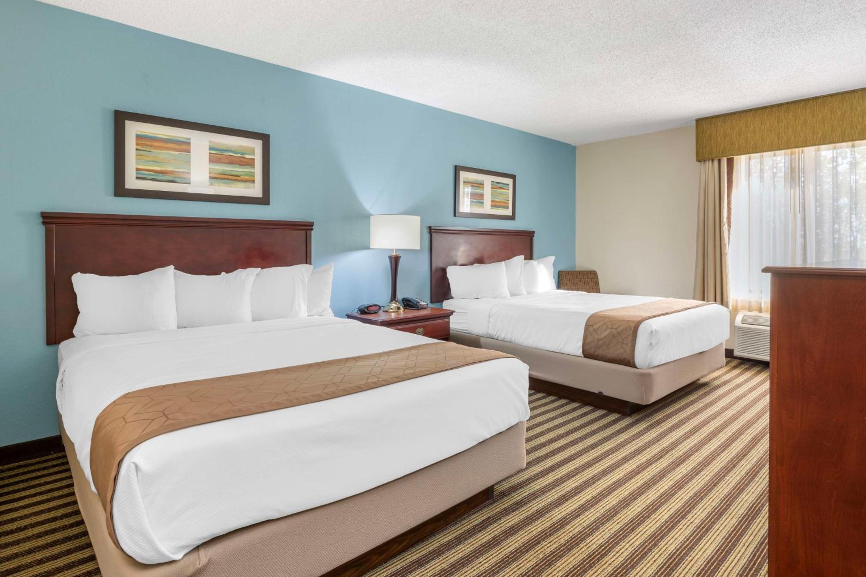 Queen Room with Two Queen Beds - Non-Smoking