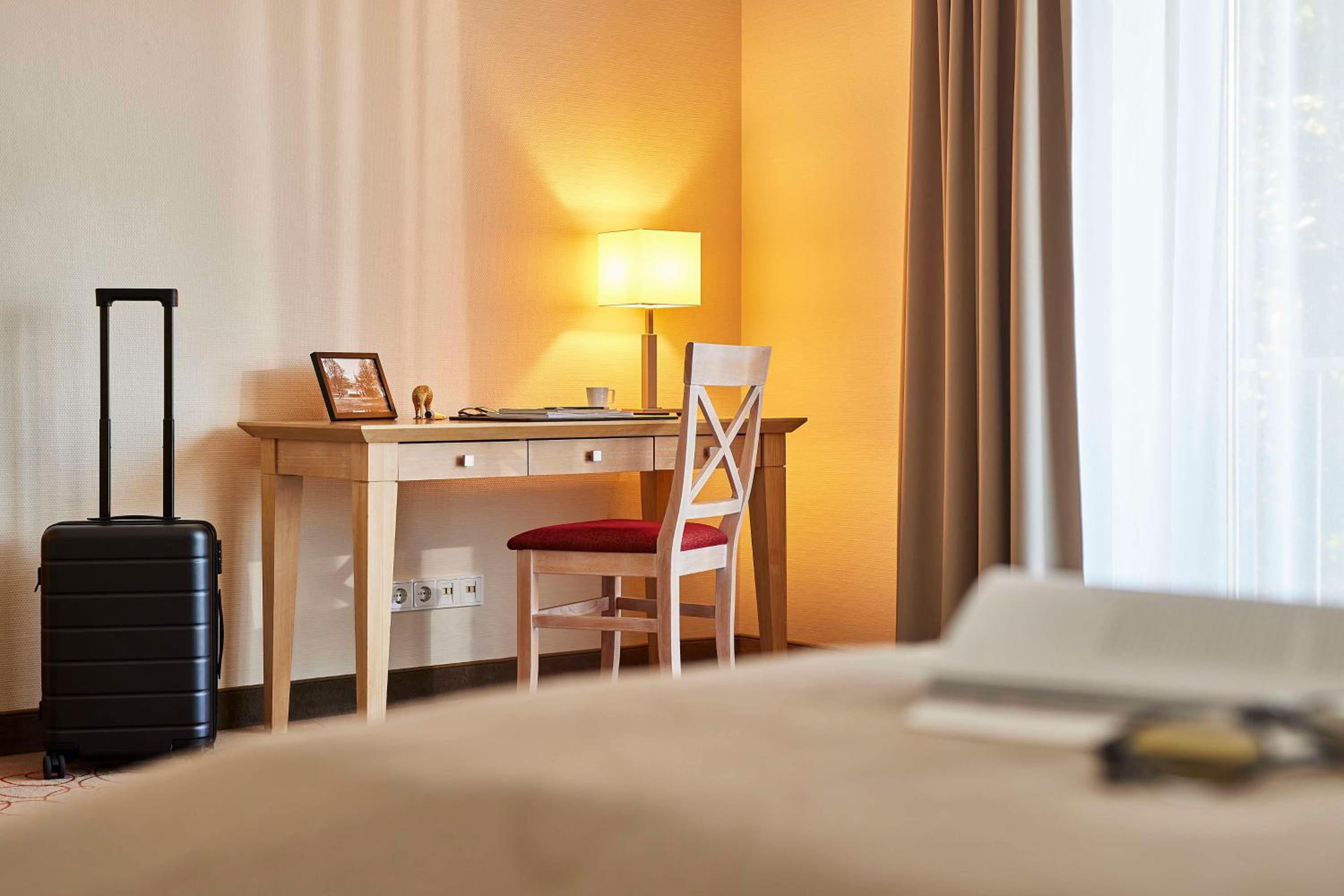Premium Double Room with Garden View - Photo 3
