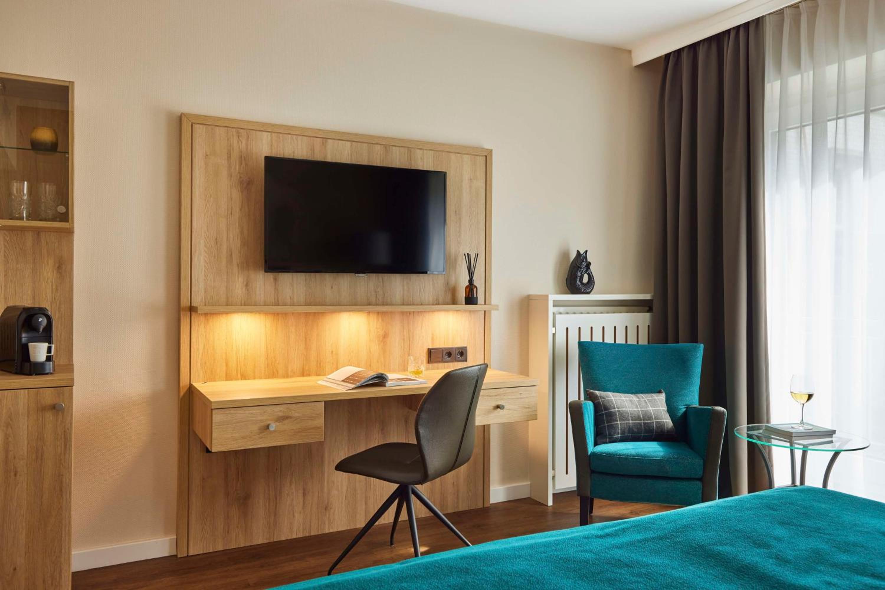 Premium Double Room with Garden View - Quiet Location - Photo 3