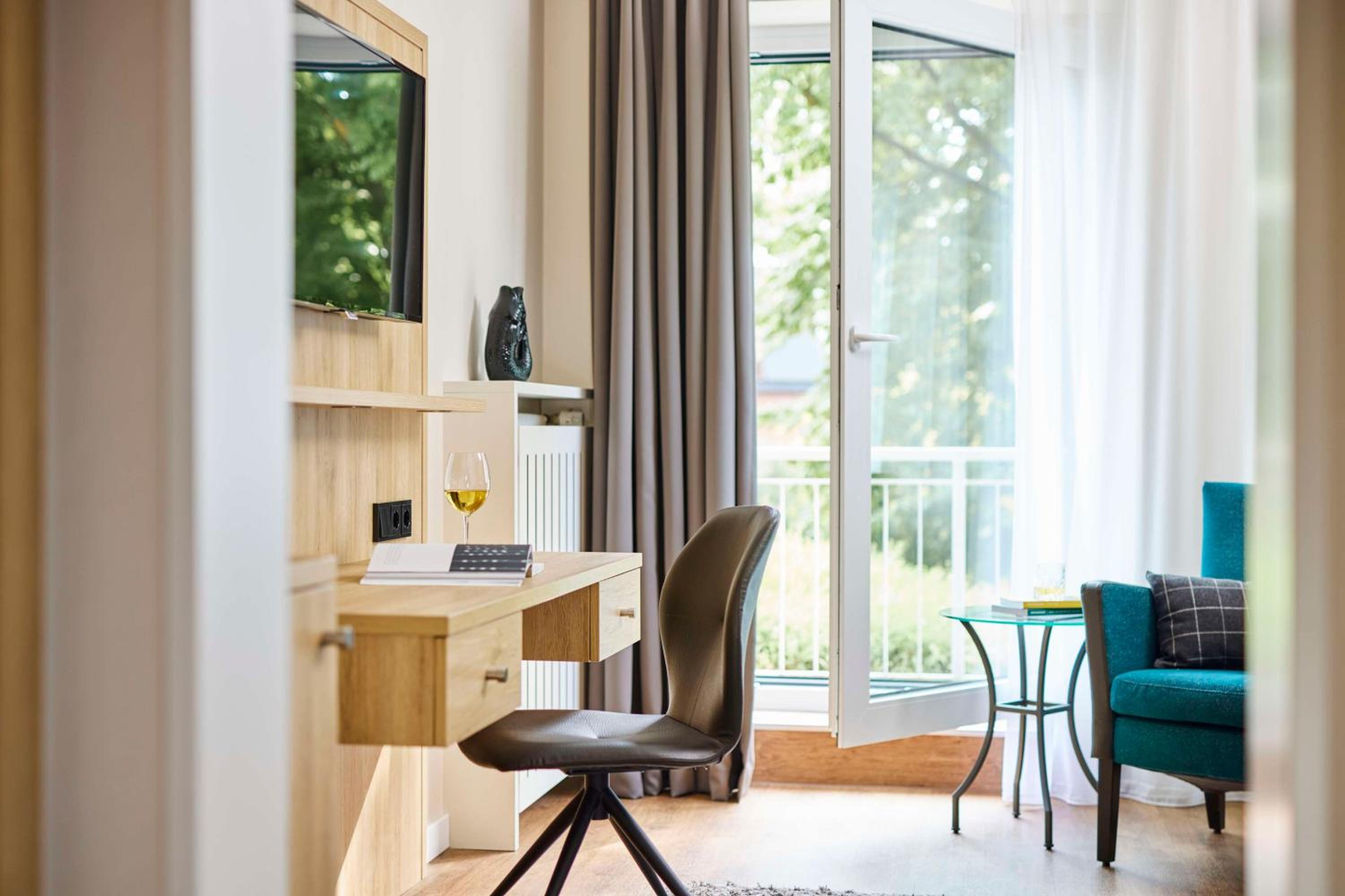 Premium Double Room with Garden View - Quiet Location - Photo 4