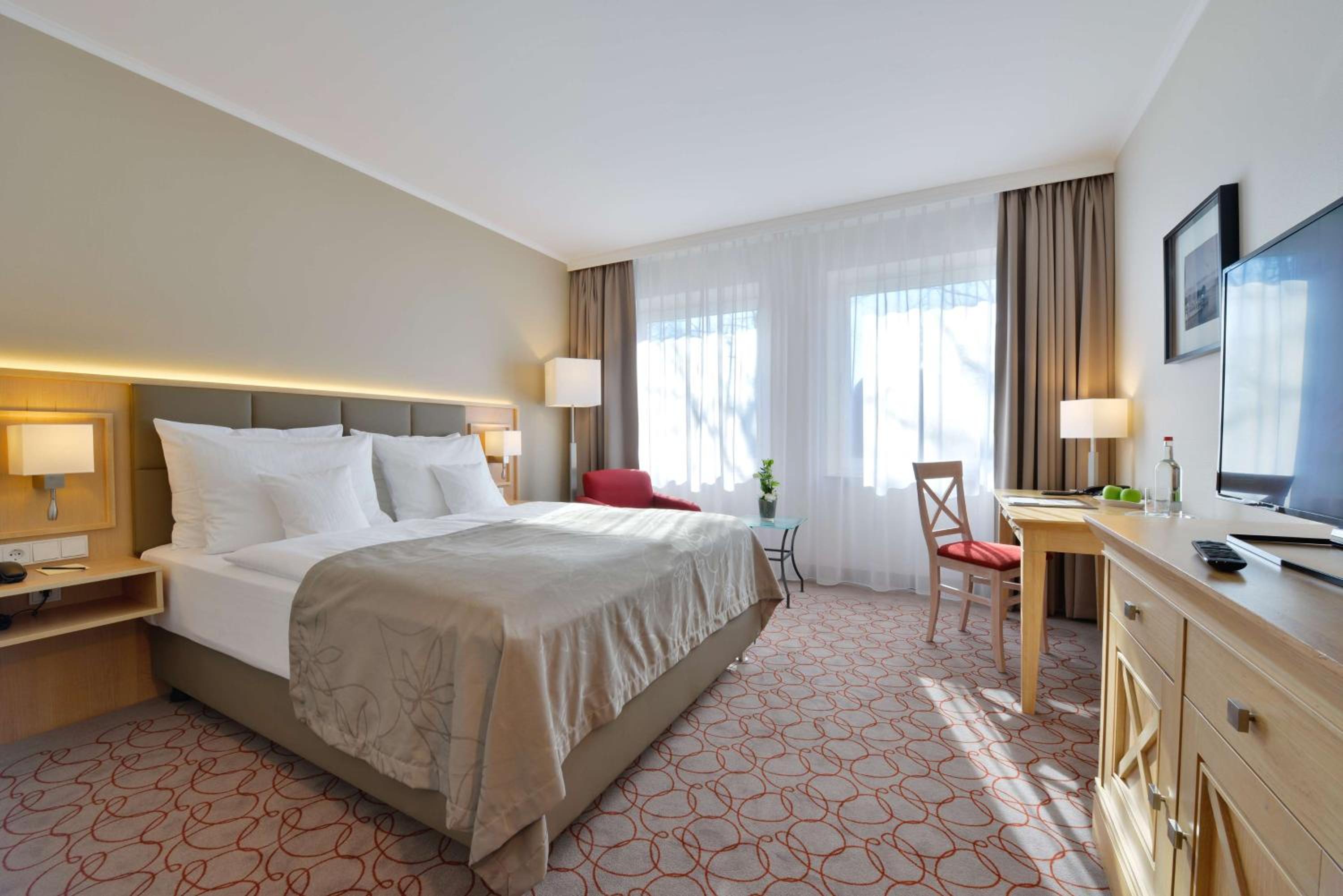 Spacious Executive Double Room - Photo 6