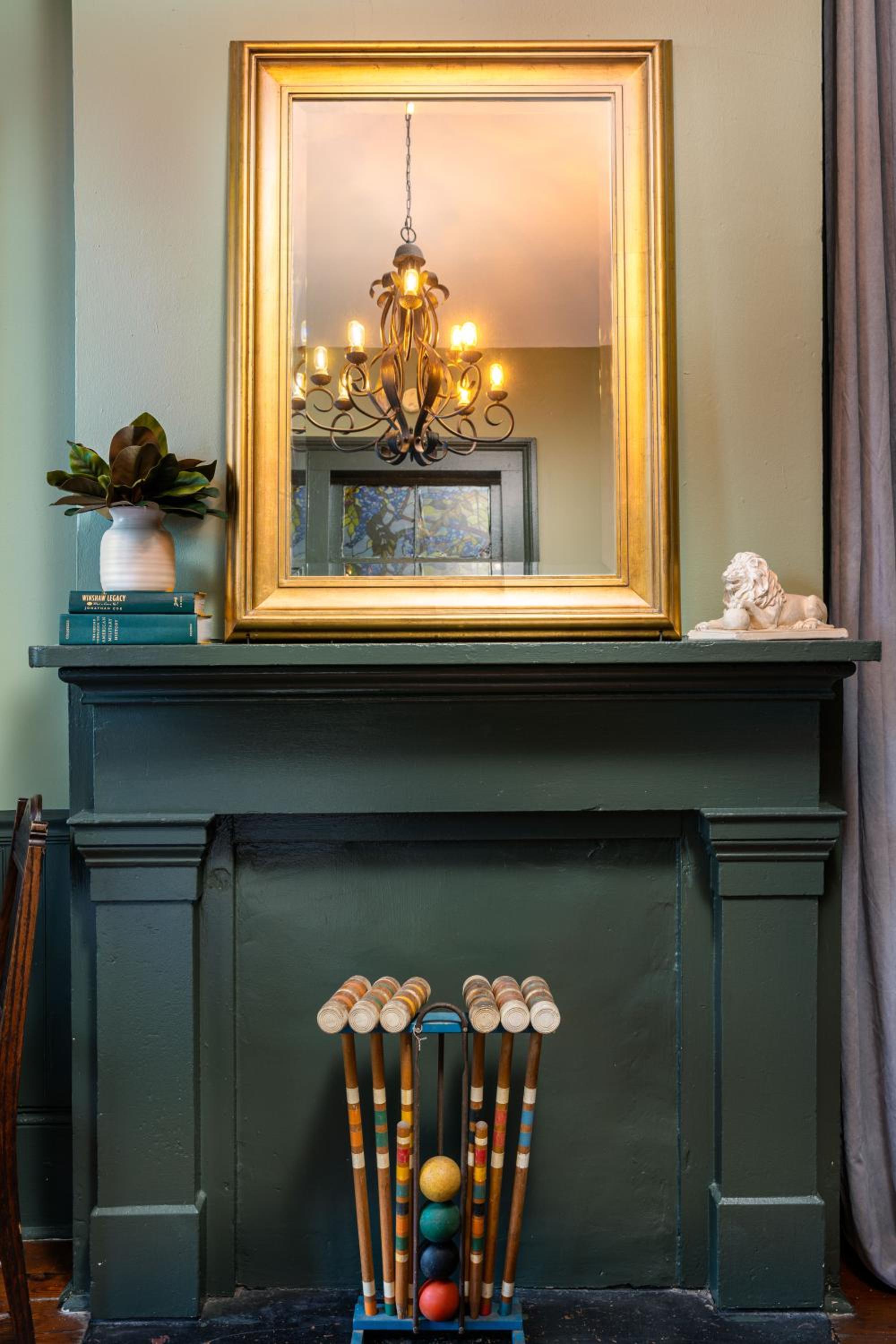 #7 Queen Suite with Balcony - Photo 6