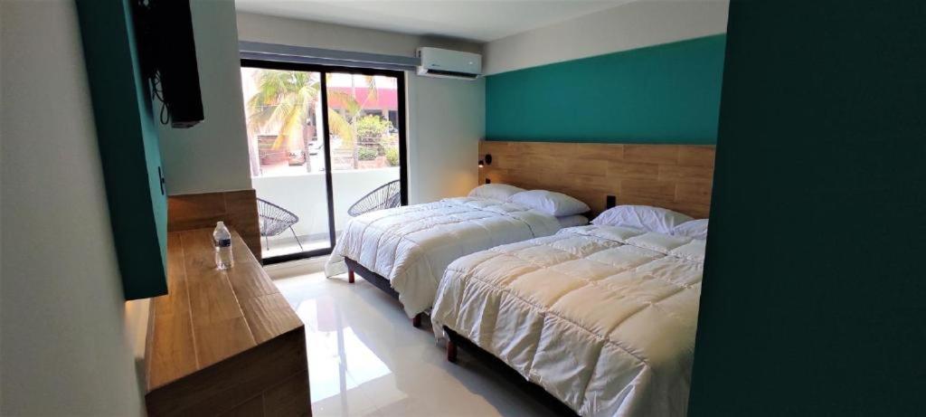 Deluxe Double Room - Photo 14