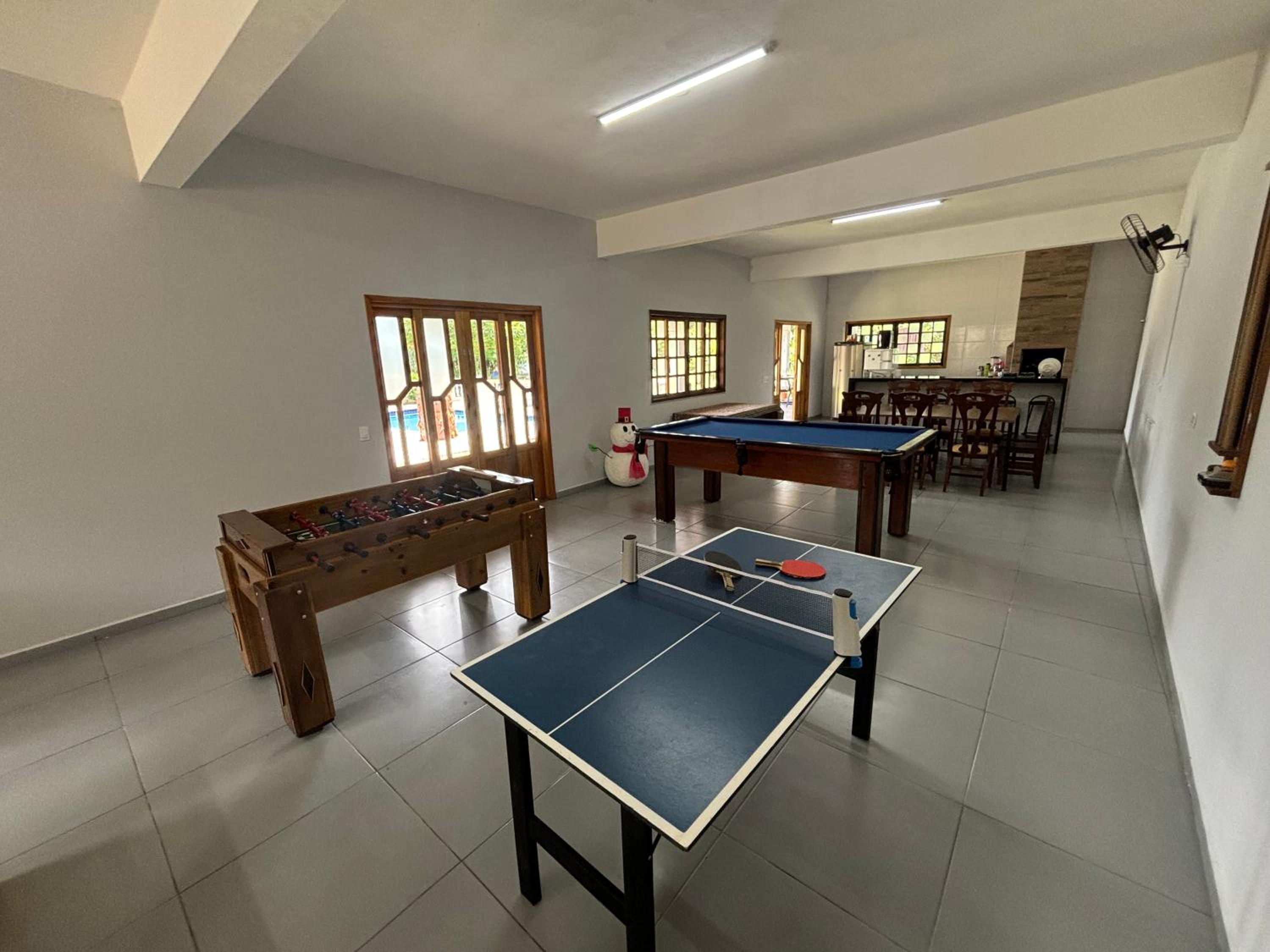 Four-Bedroom House photo 2