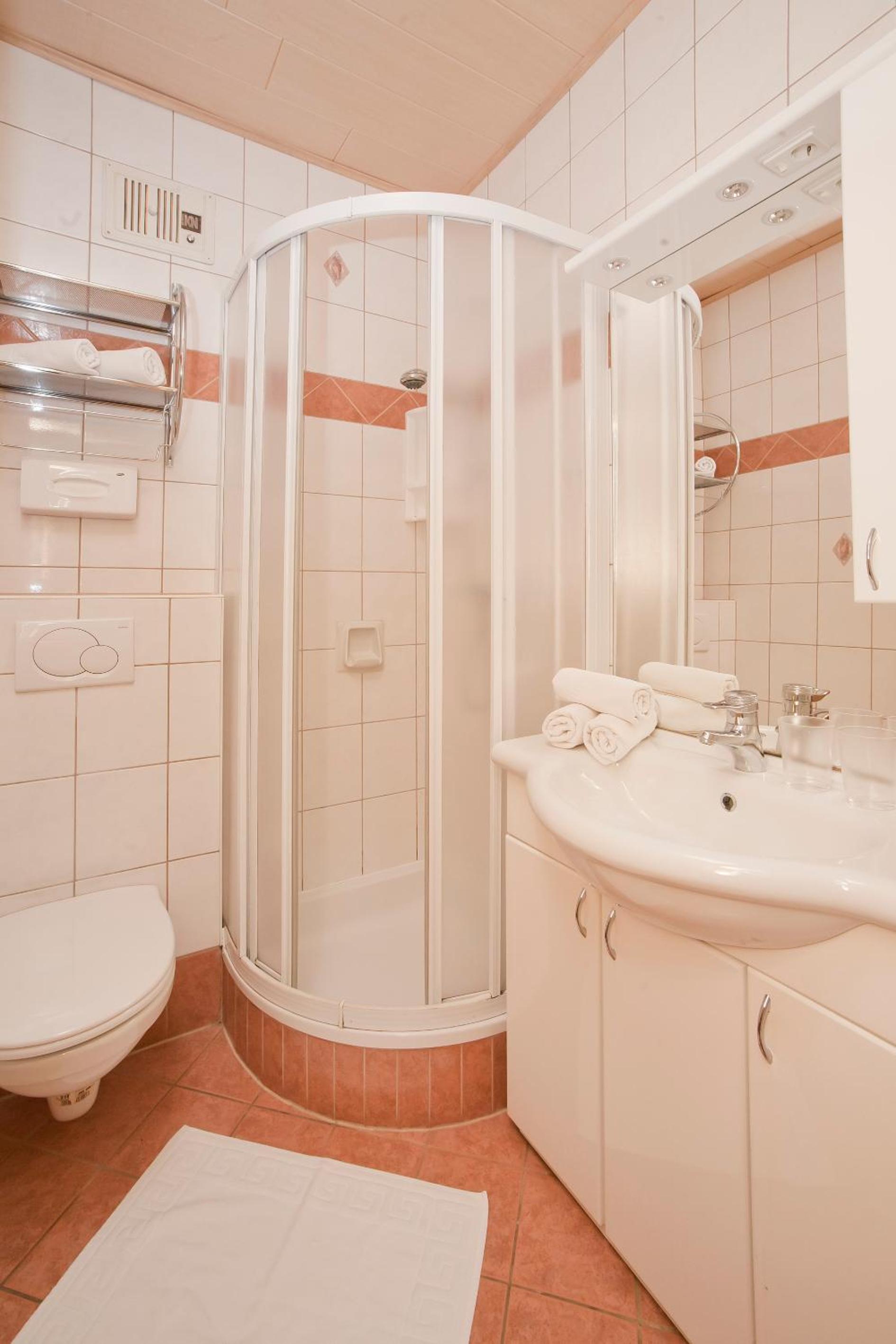Comfort Single Room with Balcony photo 3