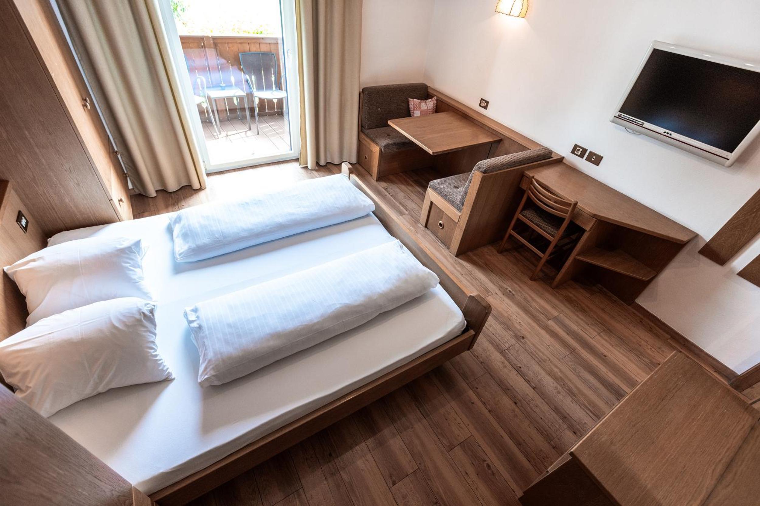 Double Room - Disability Access photo 1