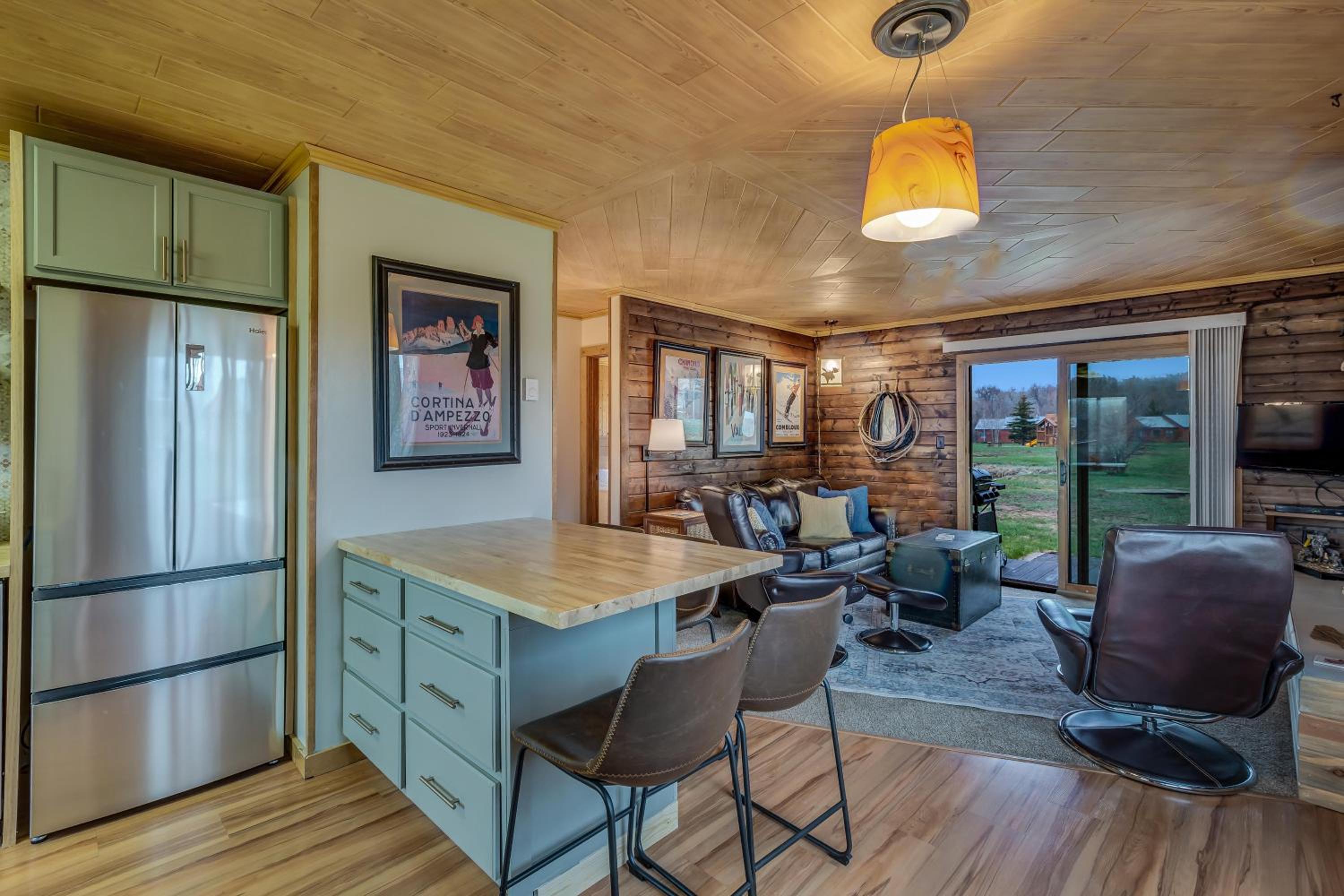 Two-Bedroom Holiday Home photo 2