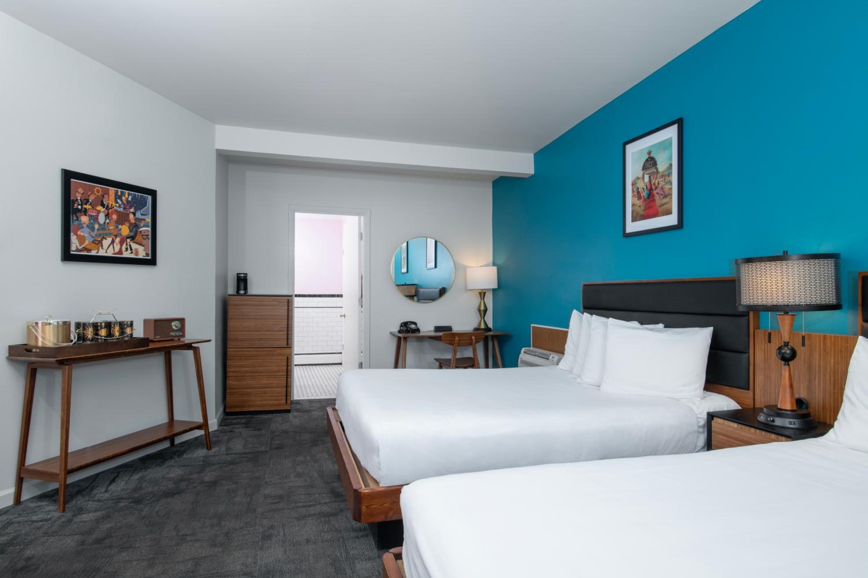 Superior Triple Room photo 3