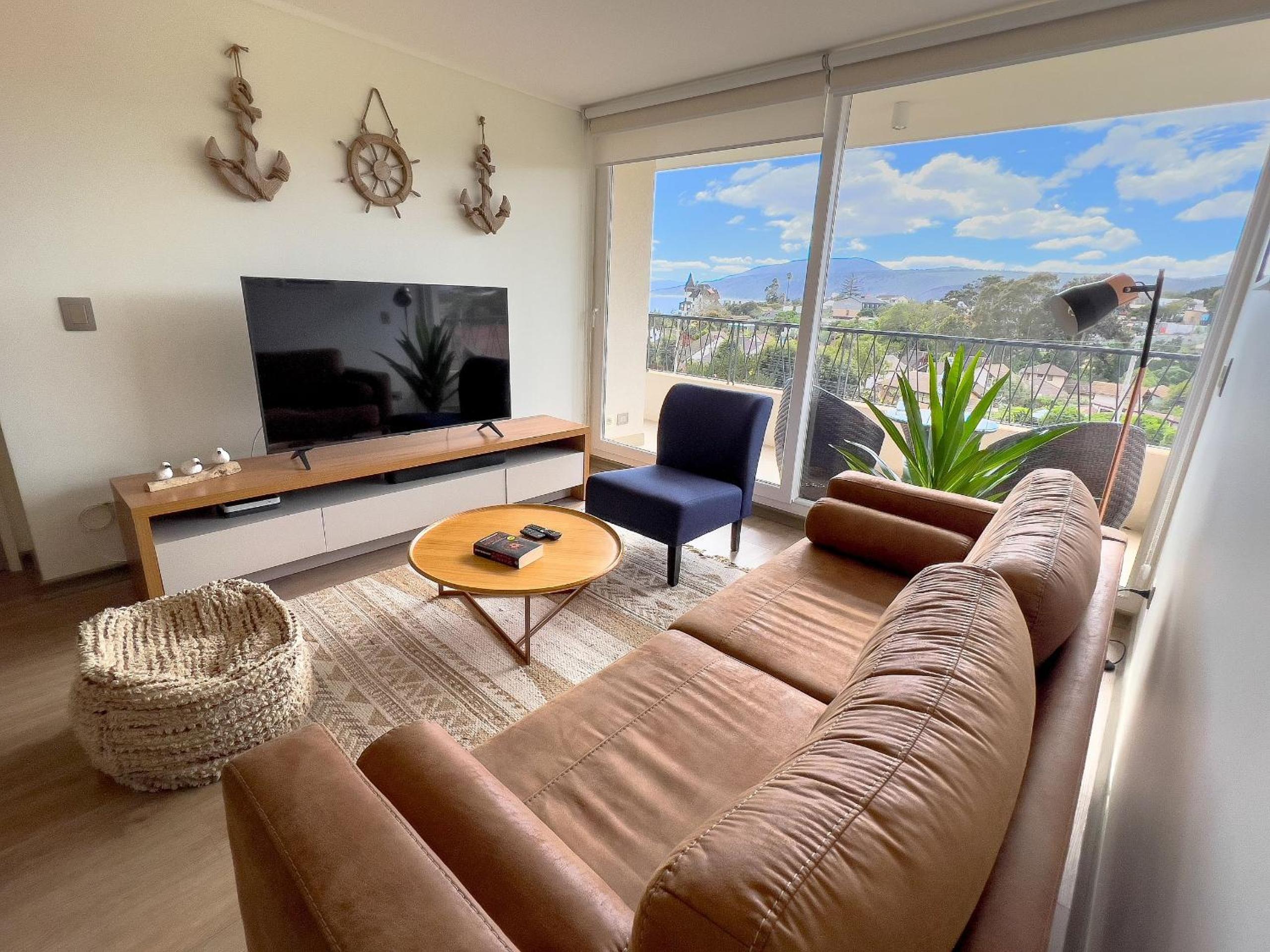 Apartment With Sea View photo 2