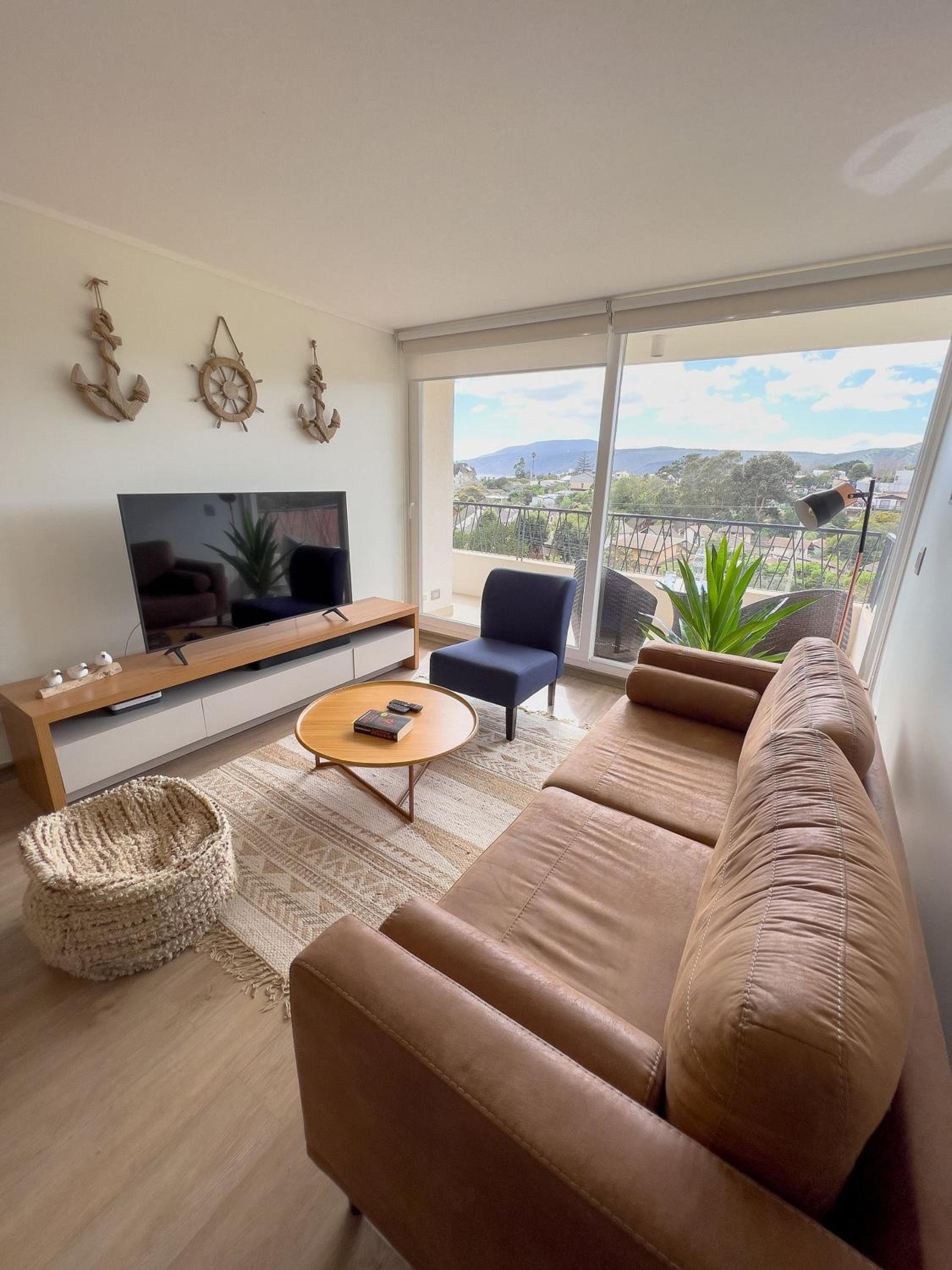 Apartment With Sea View photo 3